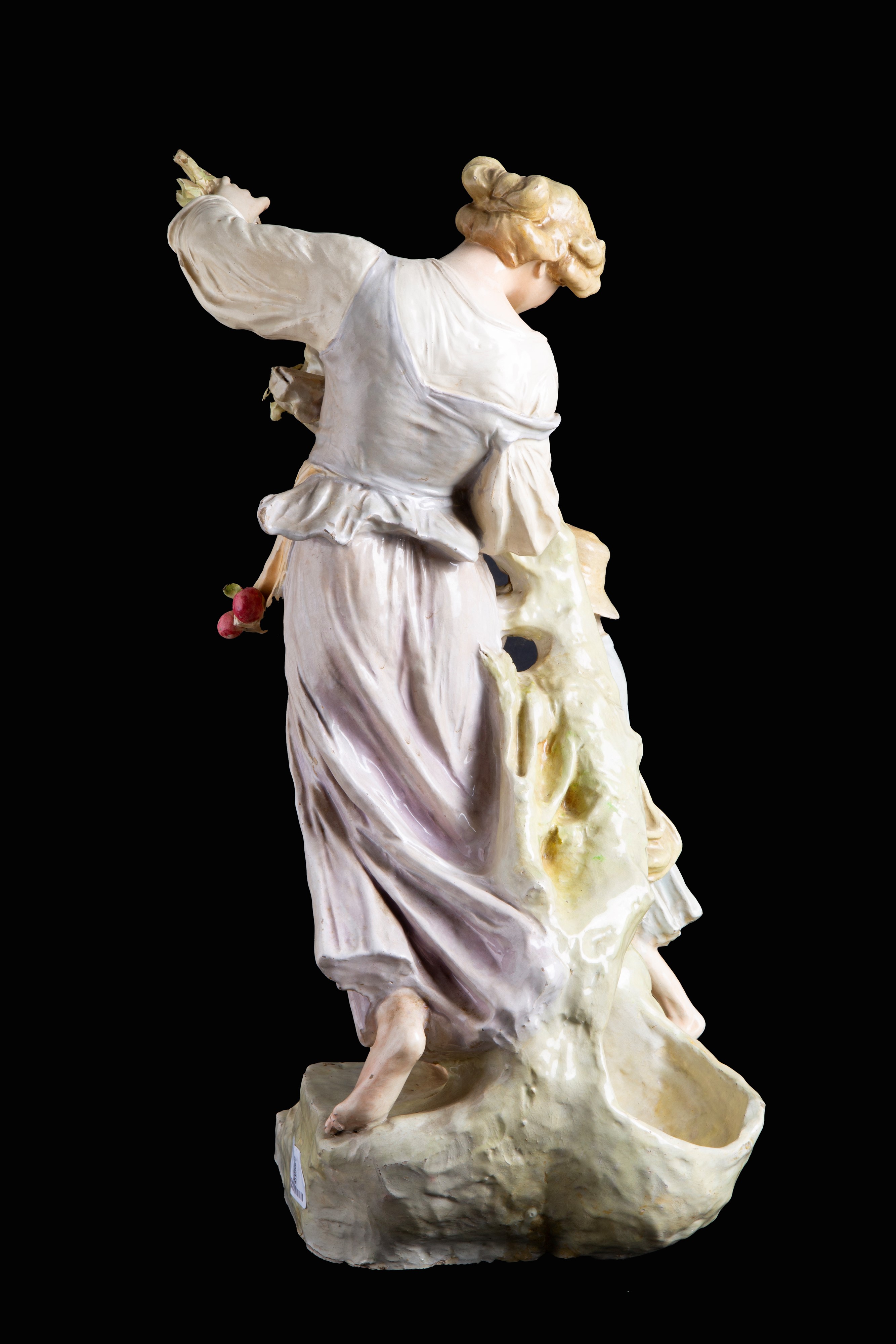 Autore anonimo, Scultura in ceramica policroma 'Contadinella con Bambino'