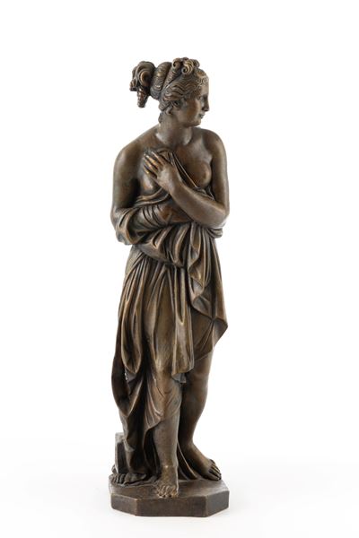 Scultura in Bronzo "venere Italica"