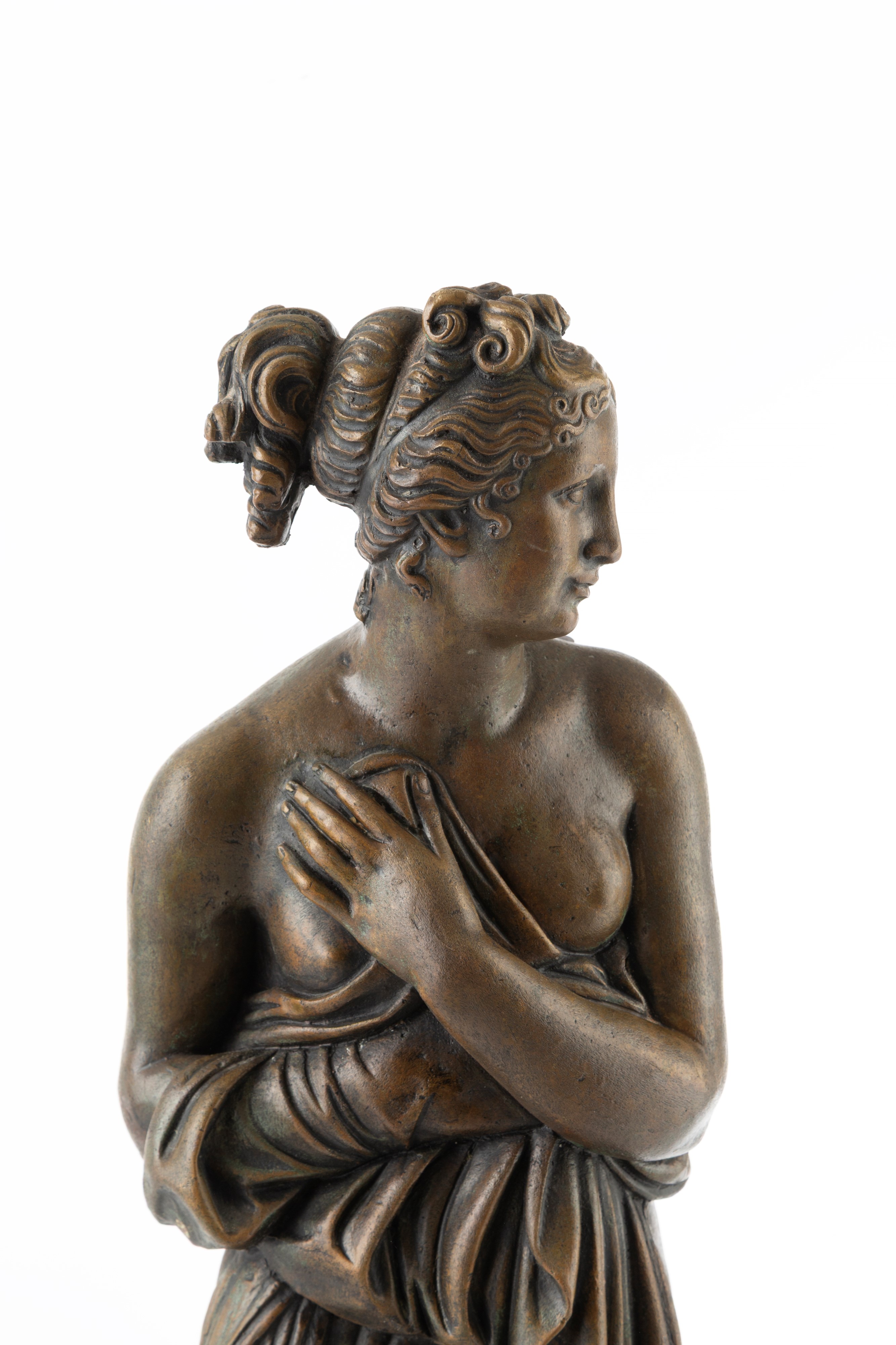 Scultura in Bronzo "venere Italica"