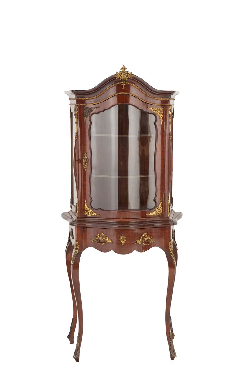 Vetrinetta gamba alta, mogano con finiture in bronzo dorato, periodo Napoleone III