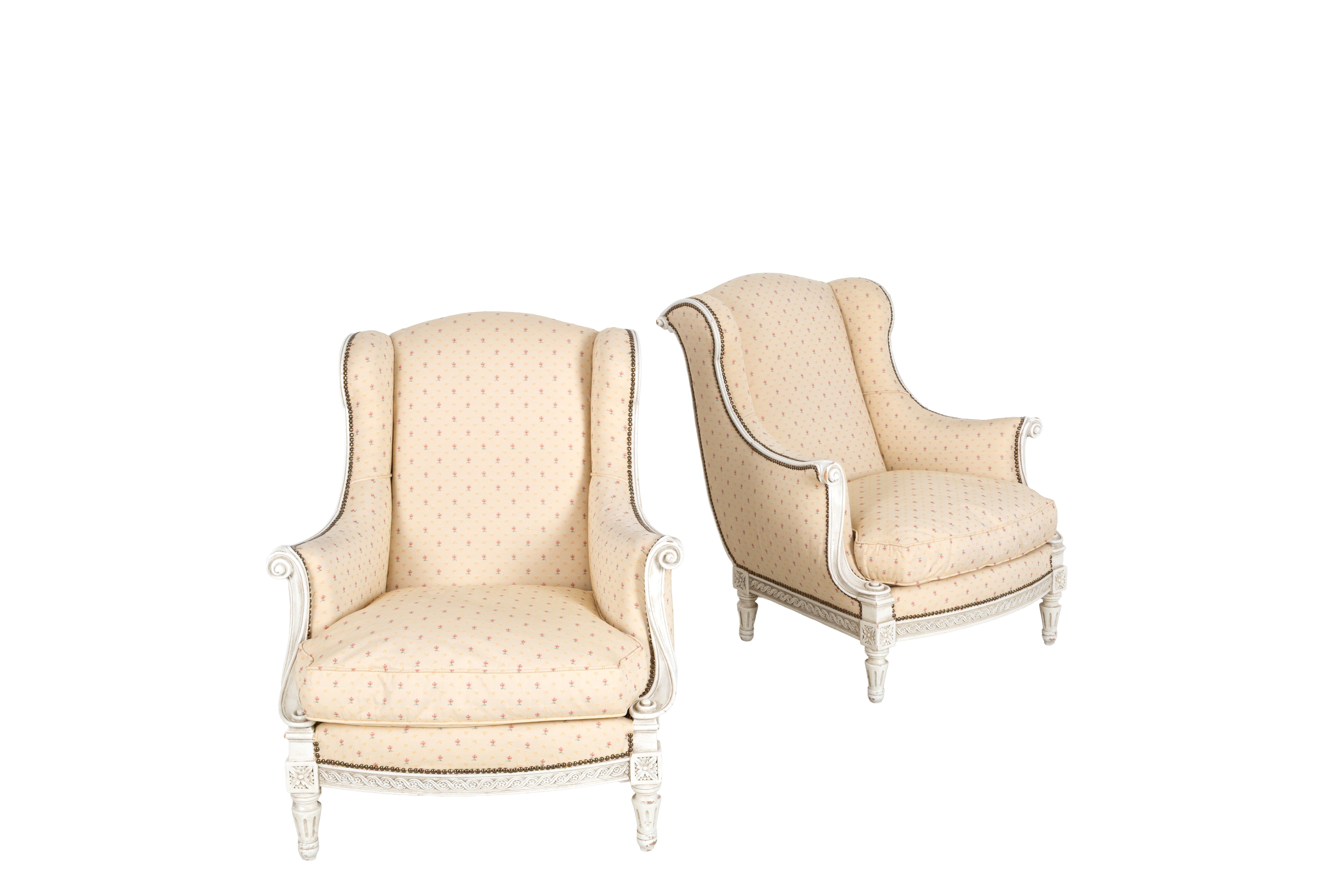 Coppia di bergere, legno laccato con rivestimento in cotone floreale