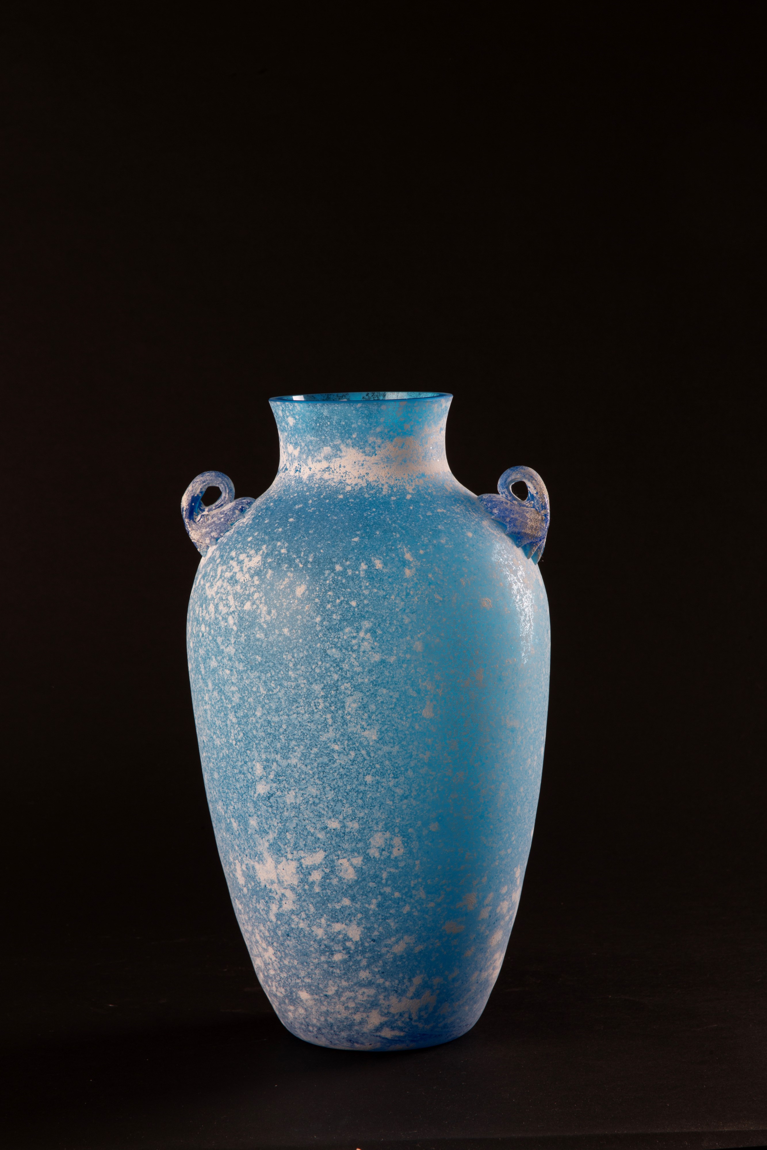 Vaso in pasta di vetro anticato, Murano, XX secolo
