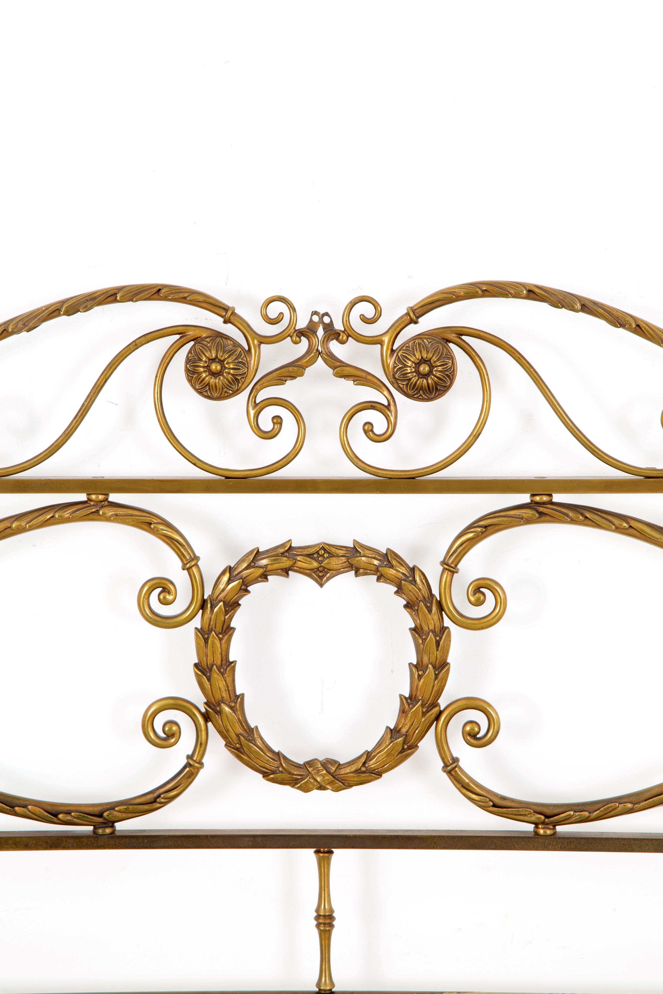 Letto in bronzo e metallo dorato, XX secolo