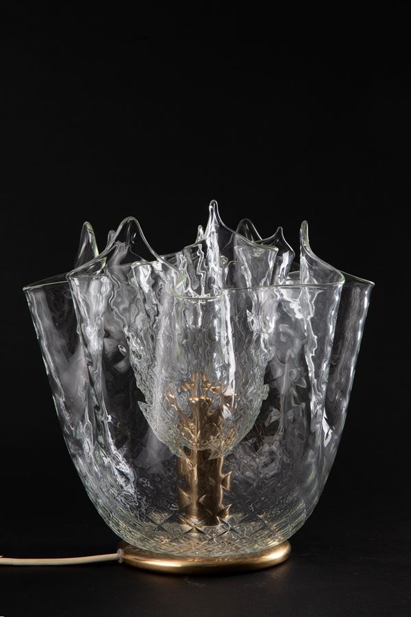 Handkerchief-shaped table lamp. LA MURRINA