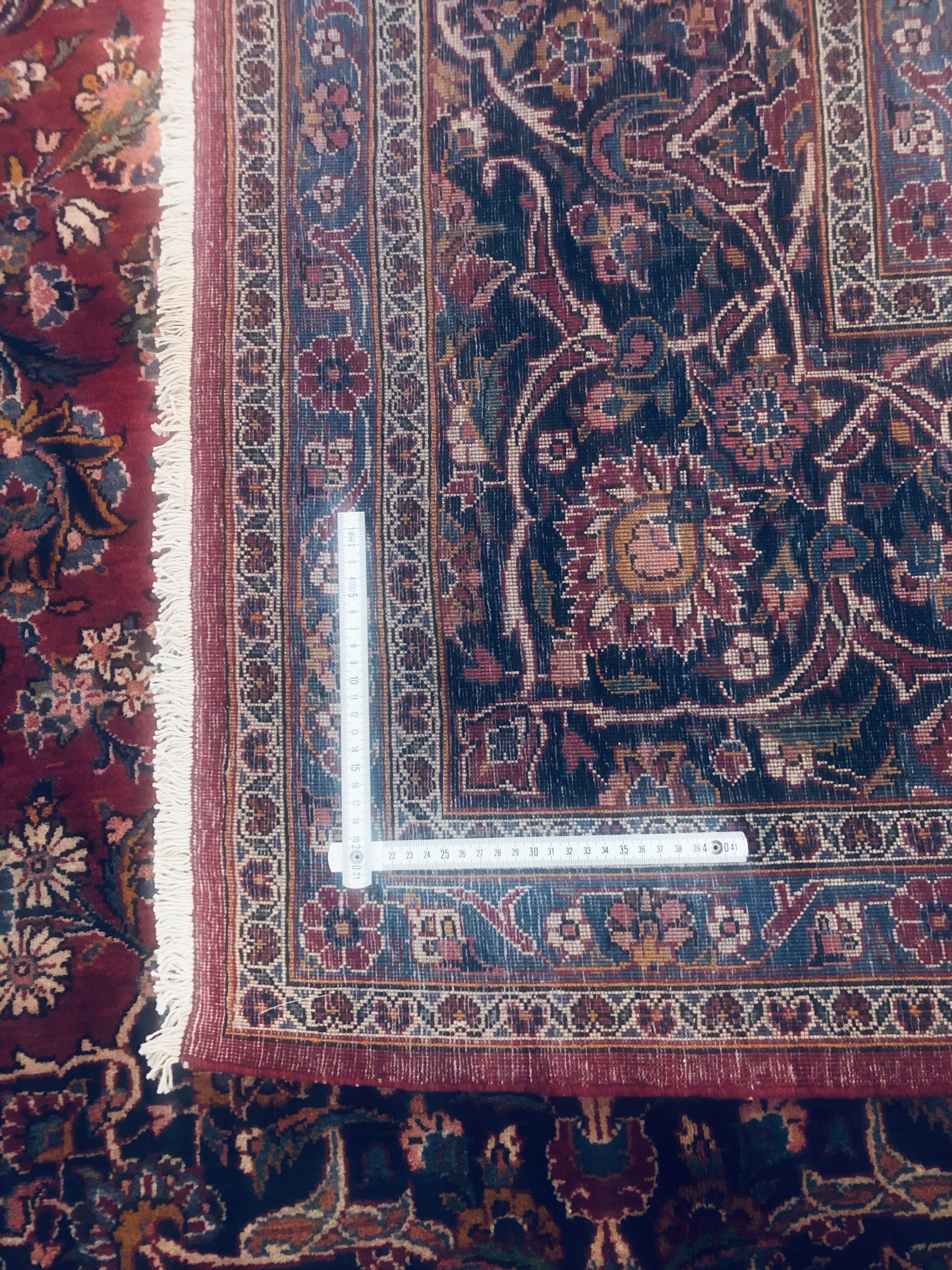 Tappeto Kashan, Persia, Inizio XX secolo, 417 x 310 cm