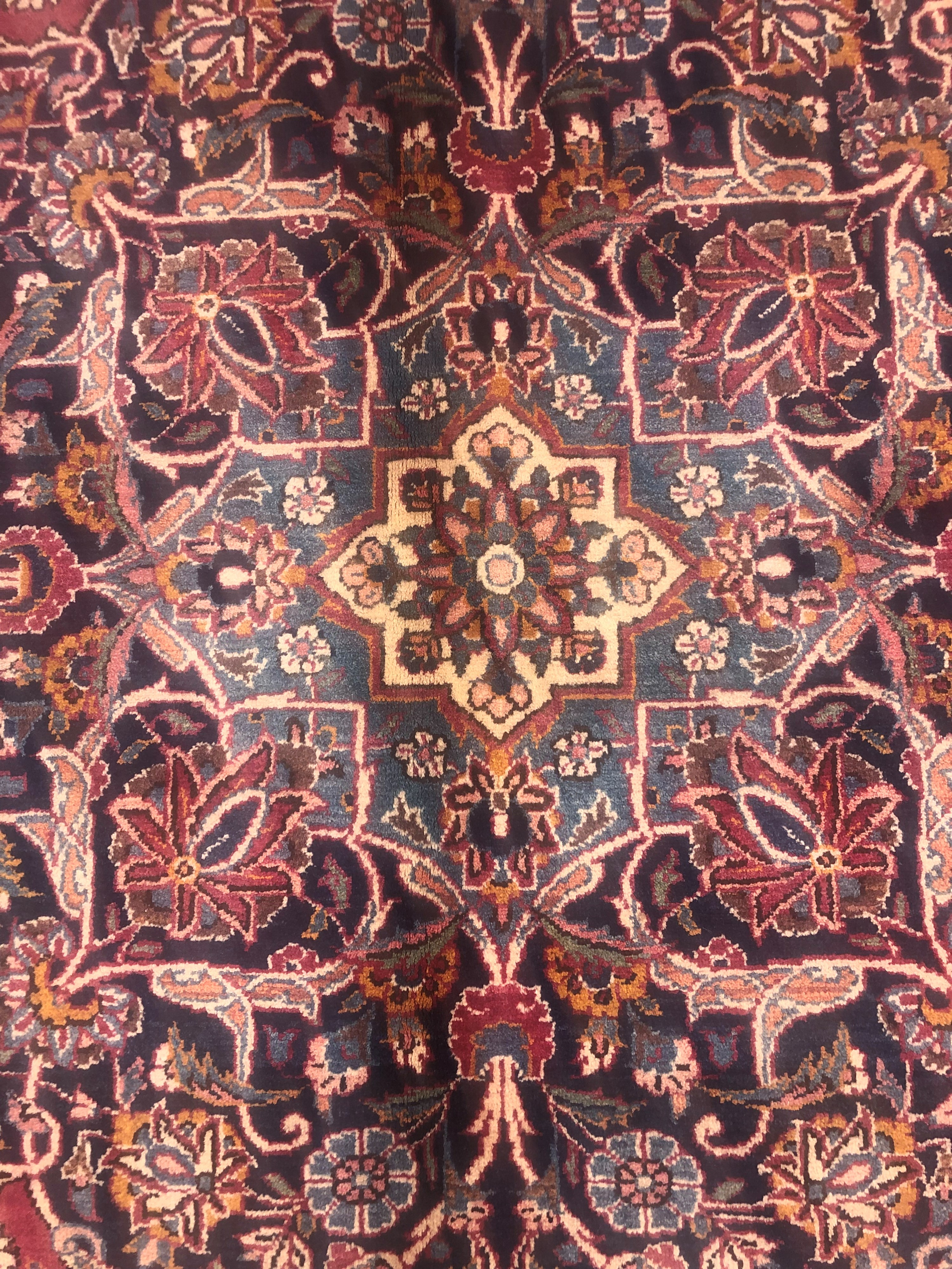 Tappeto Kashan, Persia, Inizio XX secolo, 417 x 310 cm
