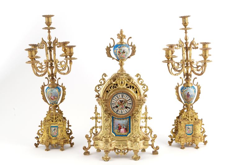 Trittico in bronzo e porcellana