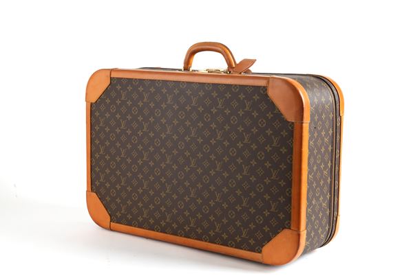 LOUIS VUITTON. Stratos suitcase