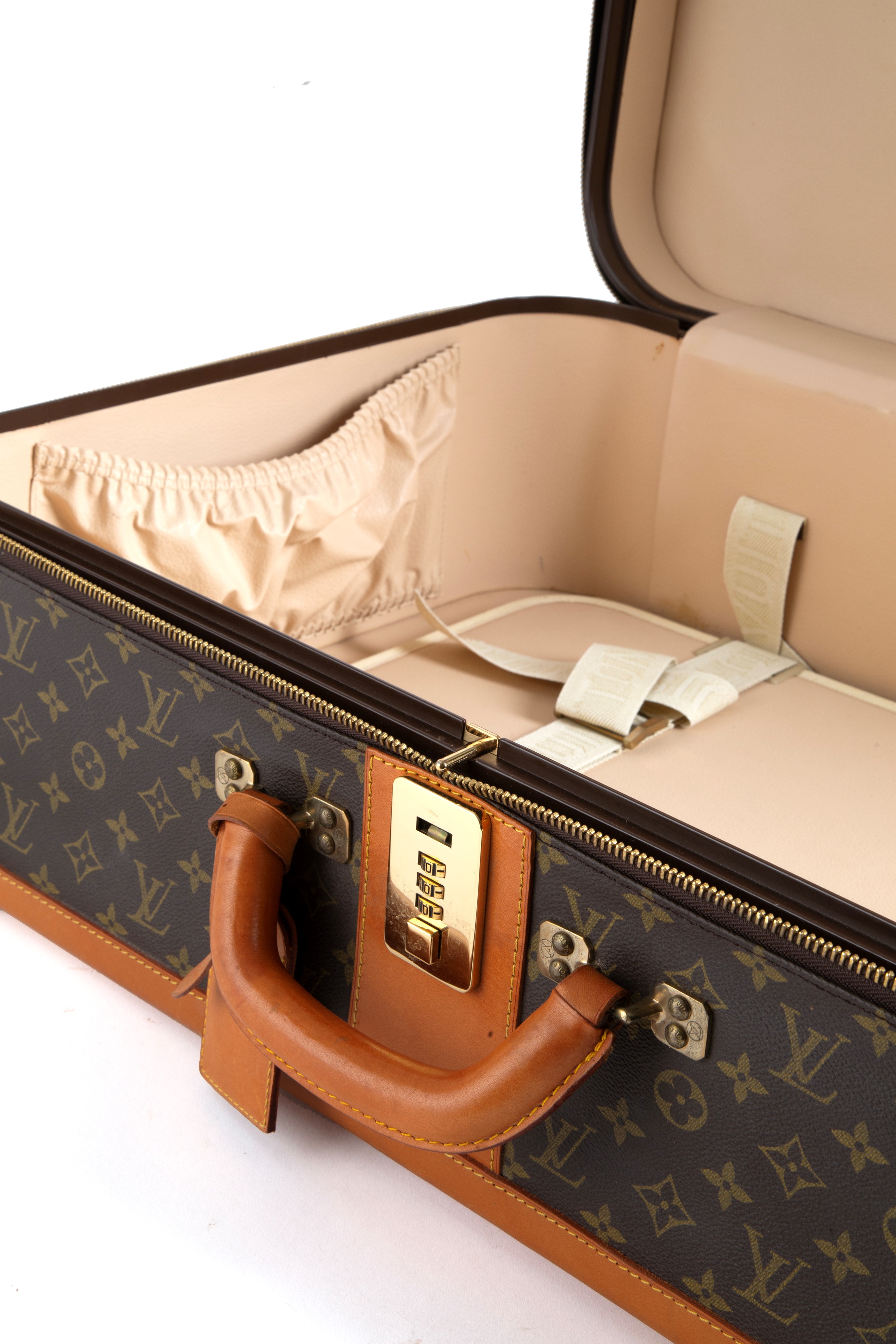 Louis Vuitton, Valigia Stratos