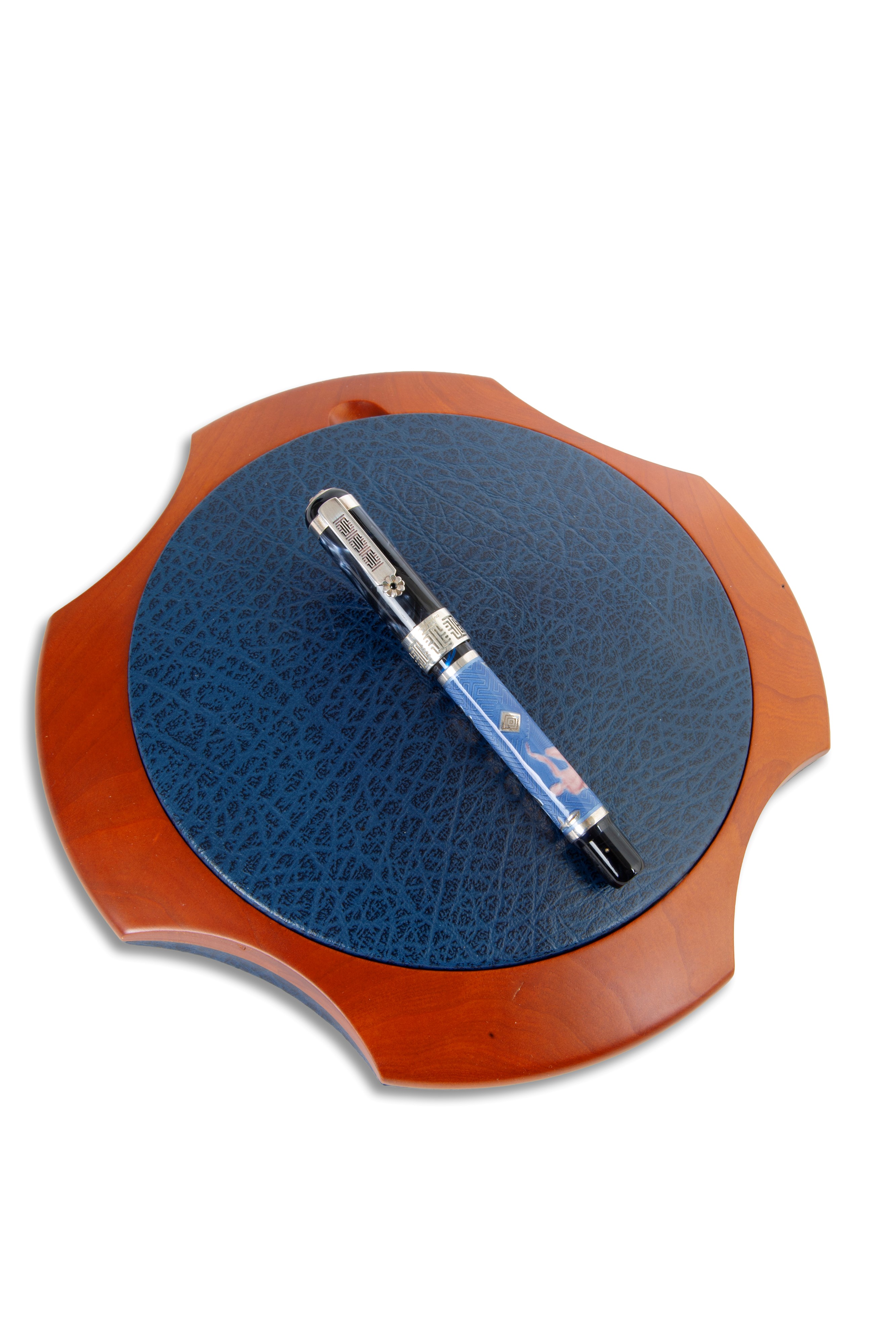 Montegrappa, Penna stilografica mod. Science & Nature in argento