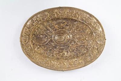 Piatto in bronzo dorato, fuso a cera persa XIX secolo
