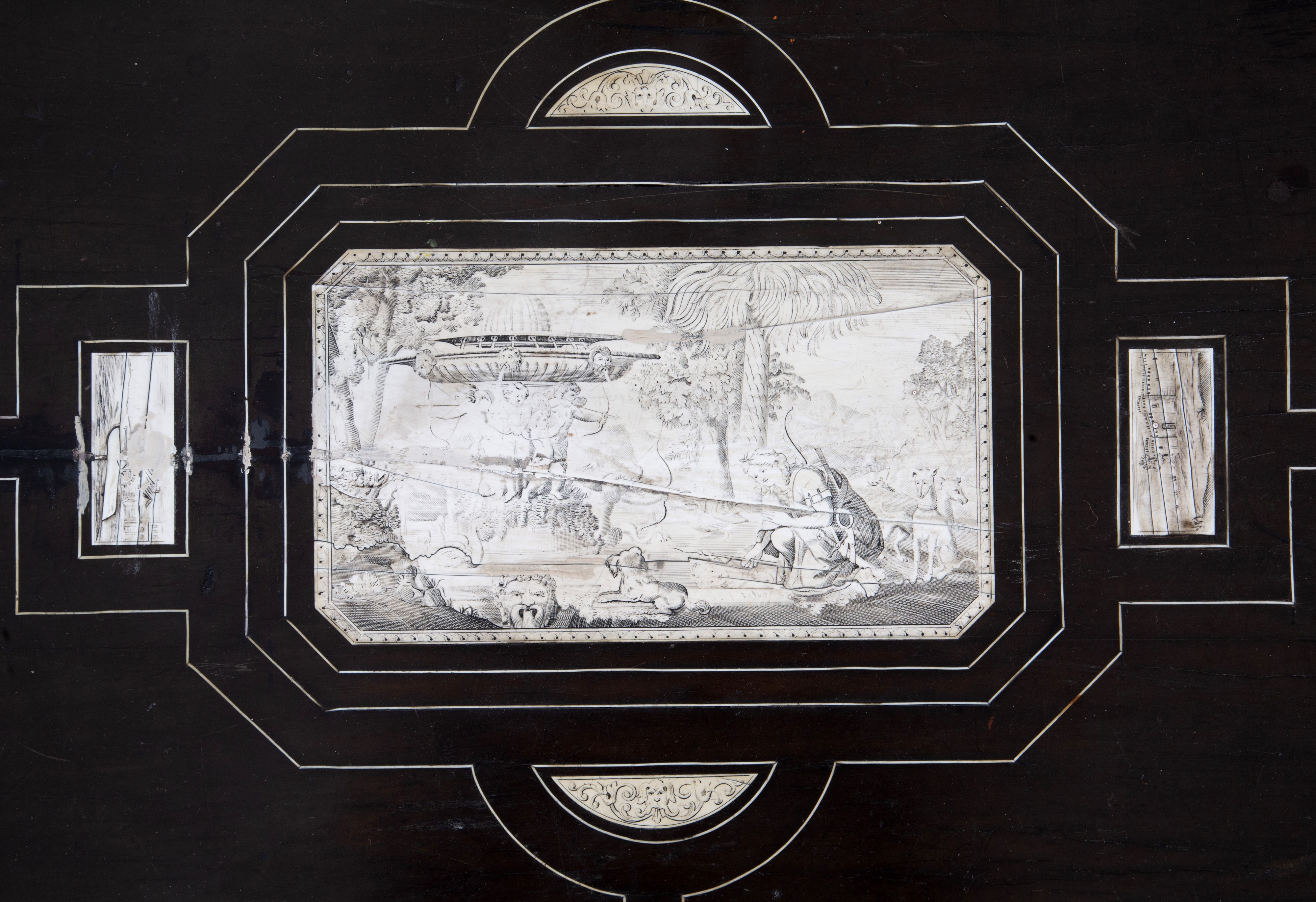 Ferdinando Pogliani - Tavolo Intarsiato in Avorio