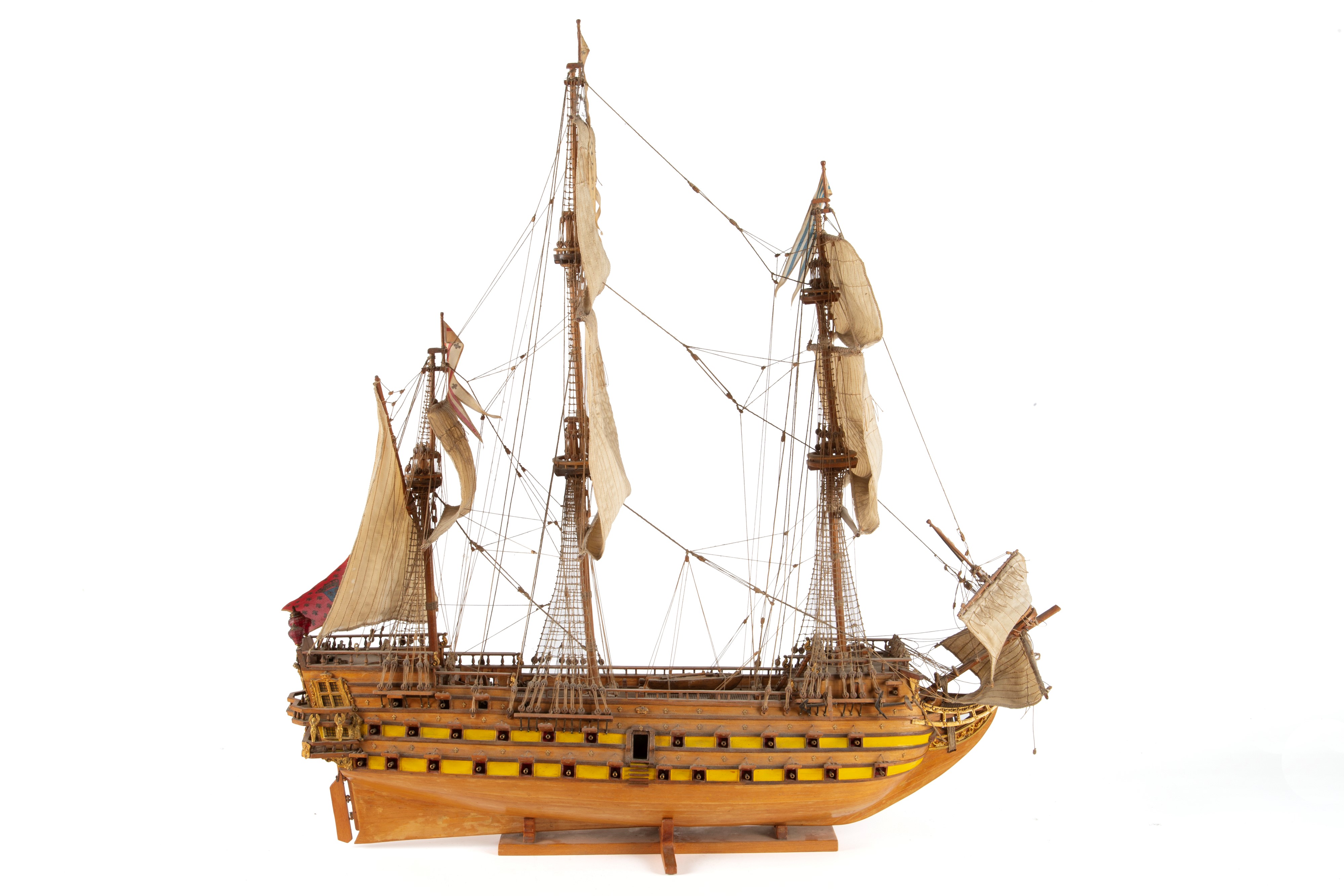 Modello della nave militare Mirage