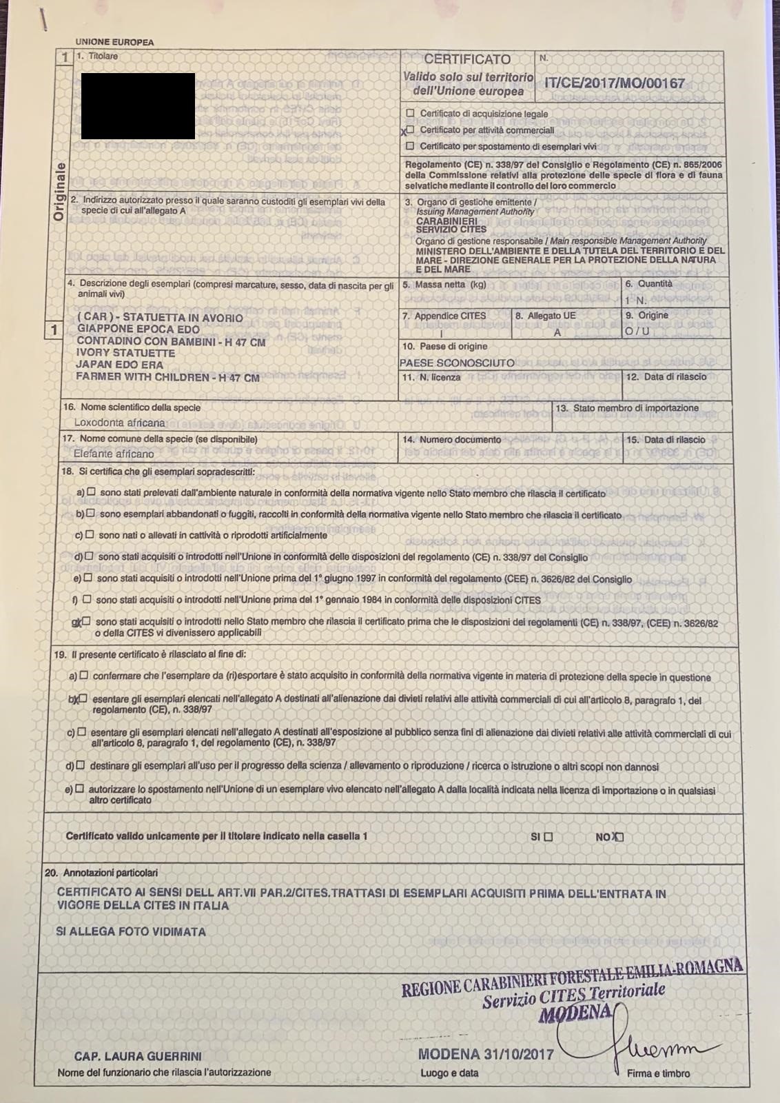 Okimono in avorio "CONTADINO CON BAMBINI"