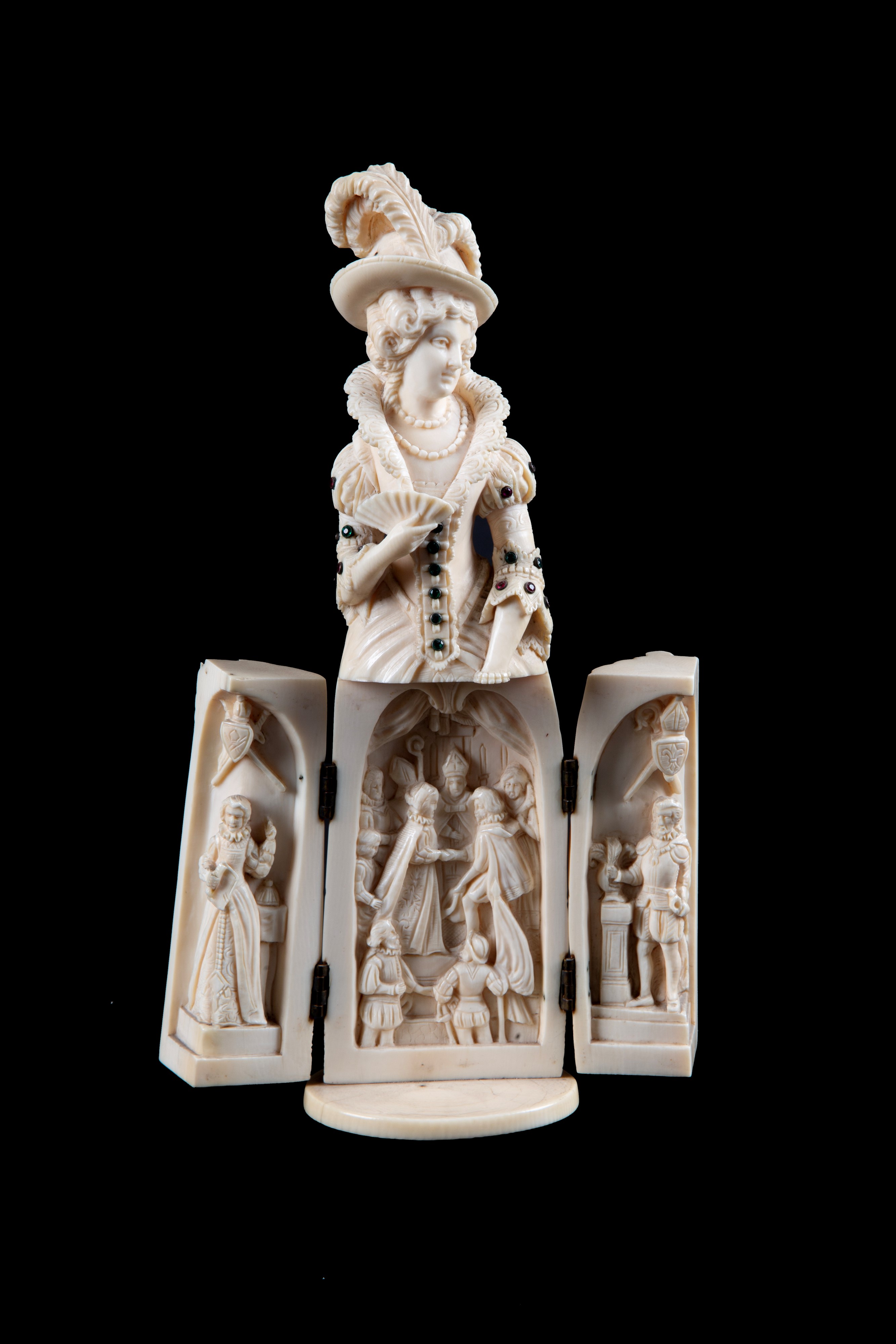 Scultura in Avorio "maria Stuarda"