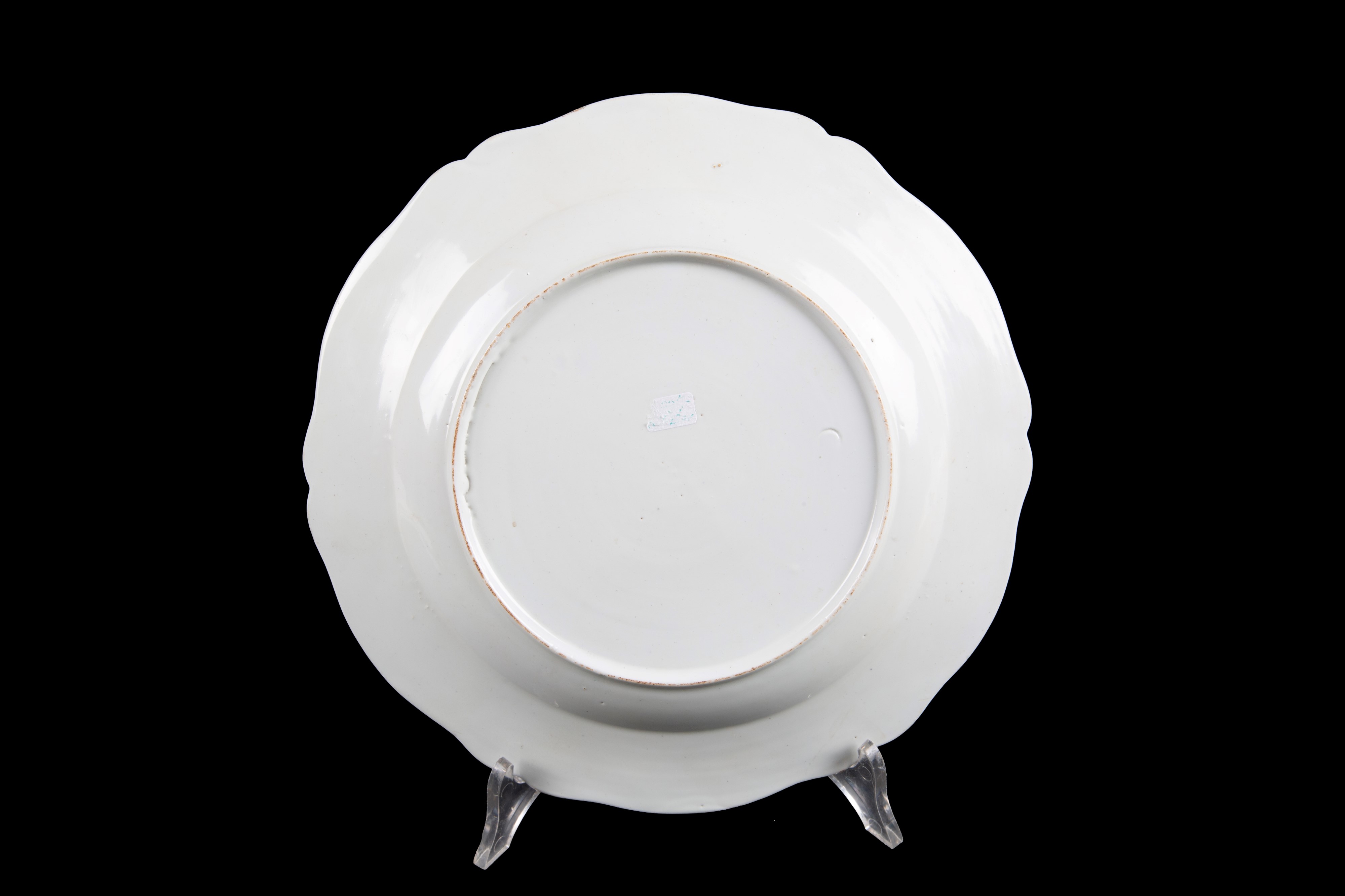 Sei piatti in porcellana dipinta. DOCCIA