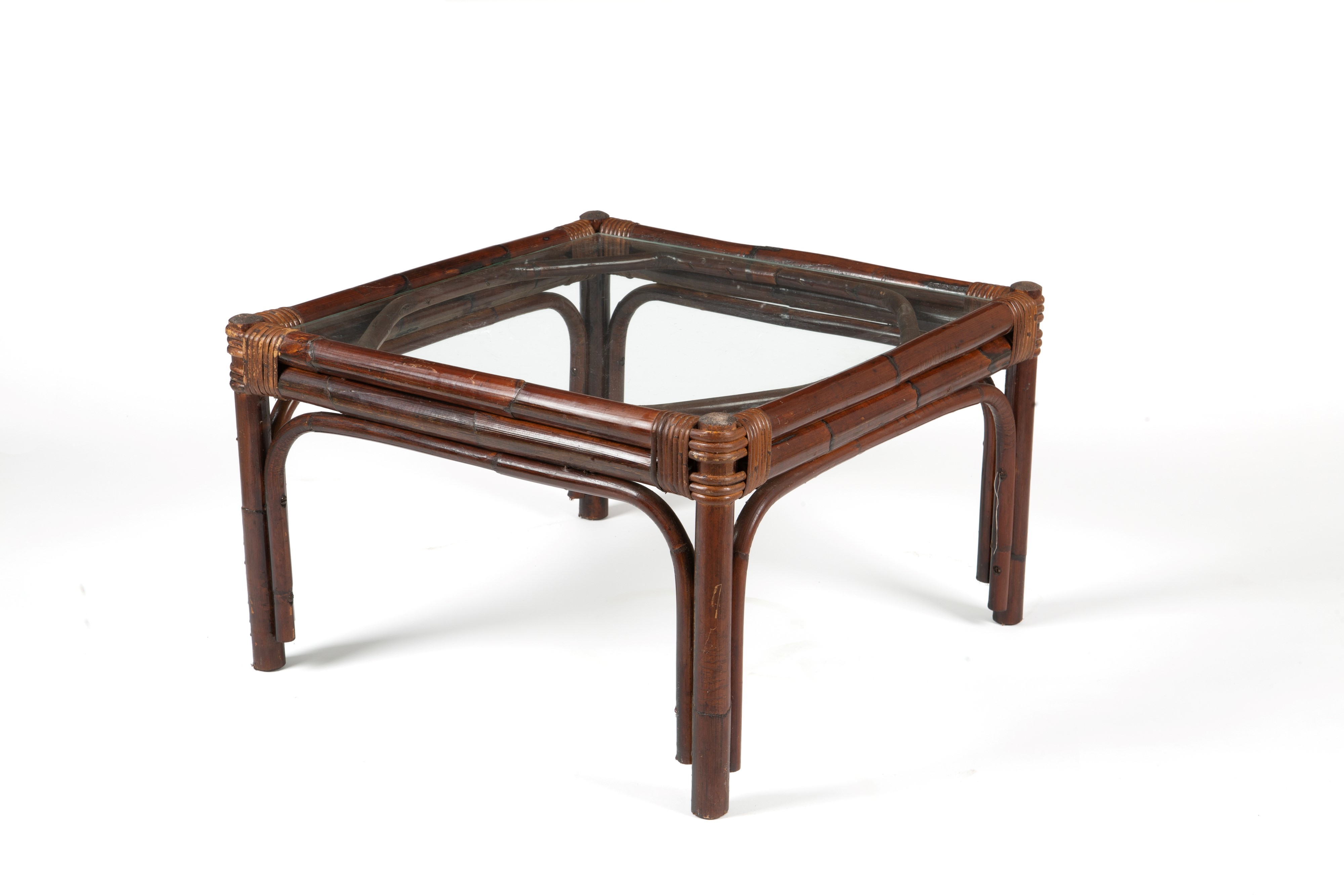Tavolino in bambù e rattan con piano in vetro, Anni '60-'70