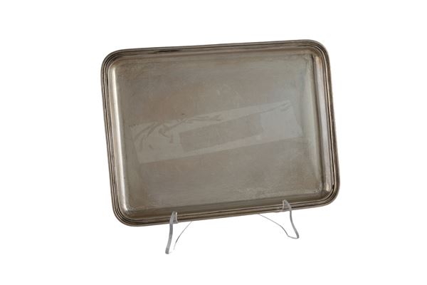 Vassoio in argento 800