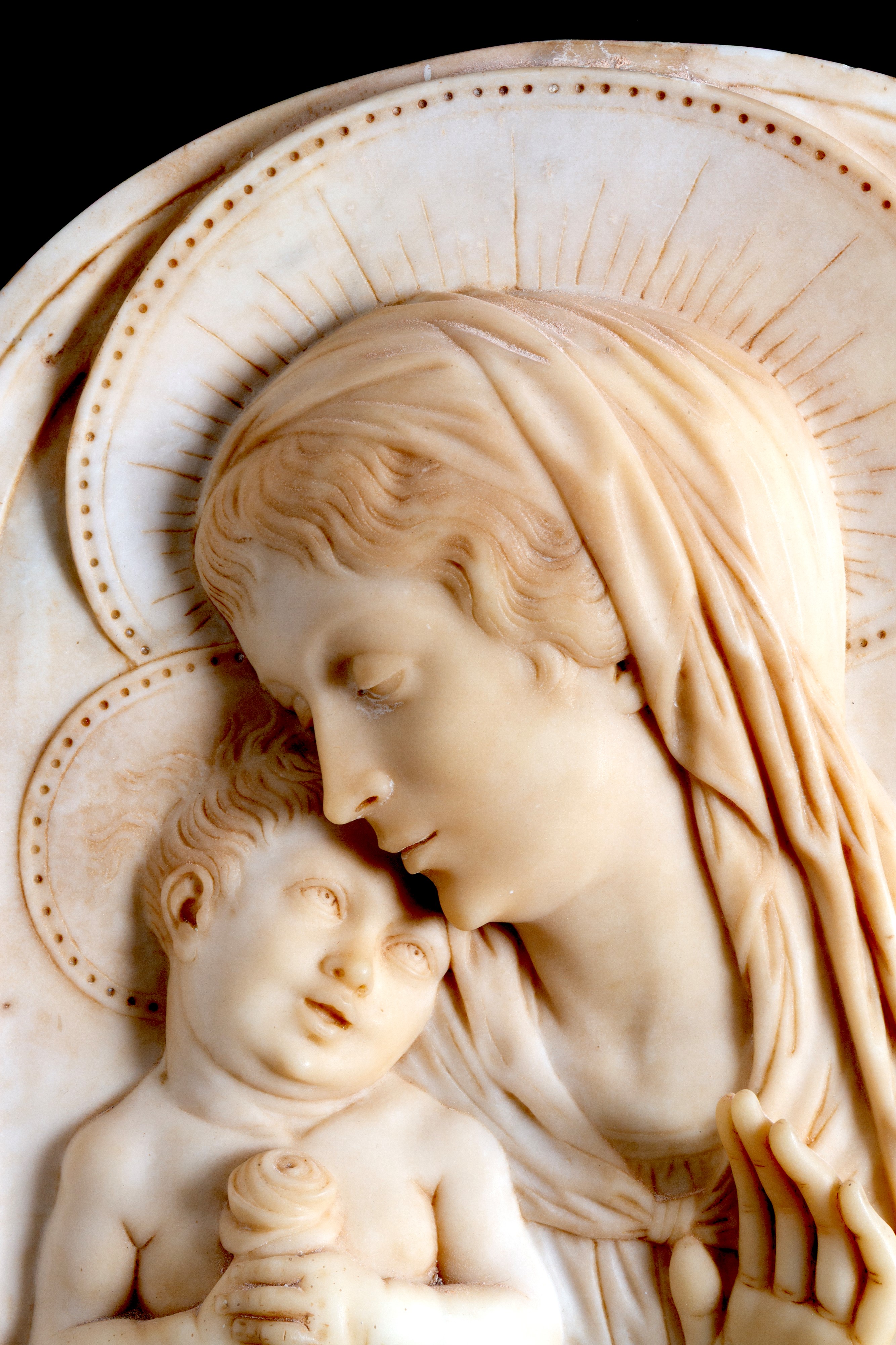 Scultura "MADONNA CON BAMBINO"
