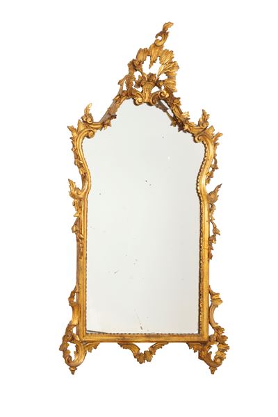 Specchiera in legno intagliato e dorato, stile Luigi XV, fine XIX secolo