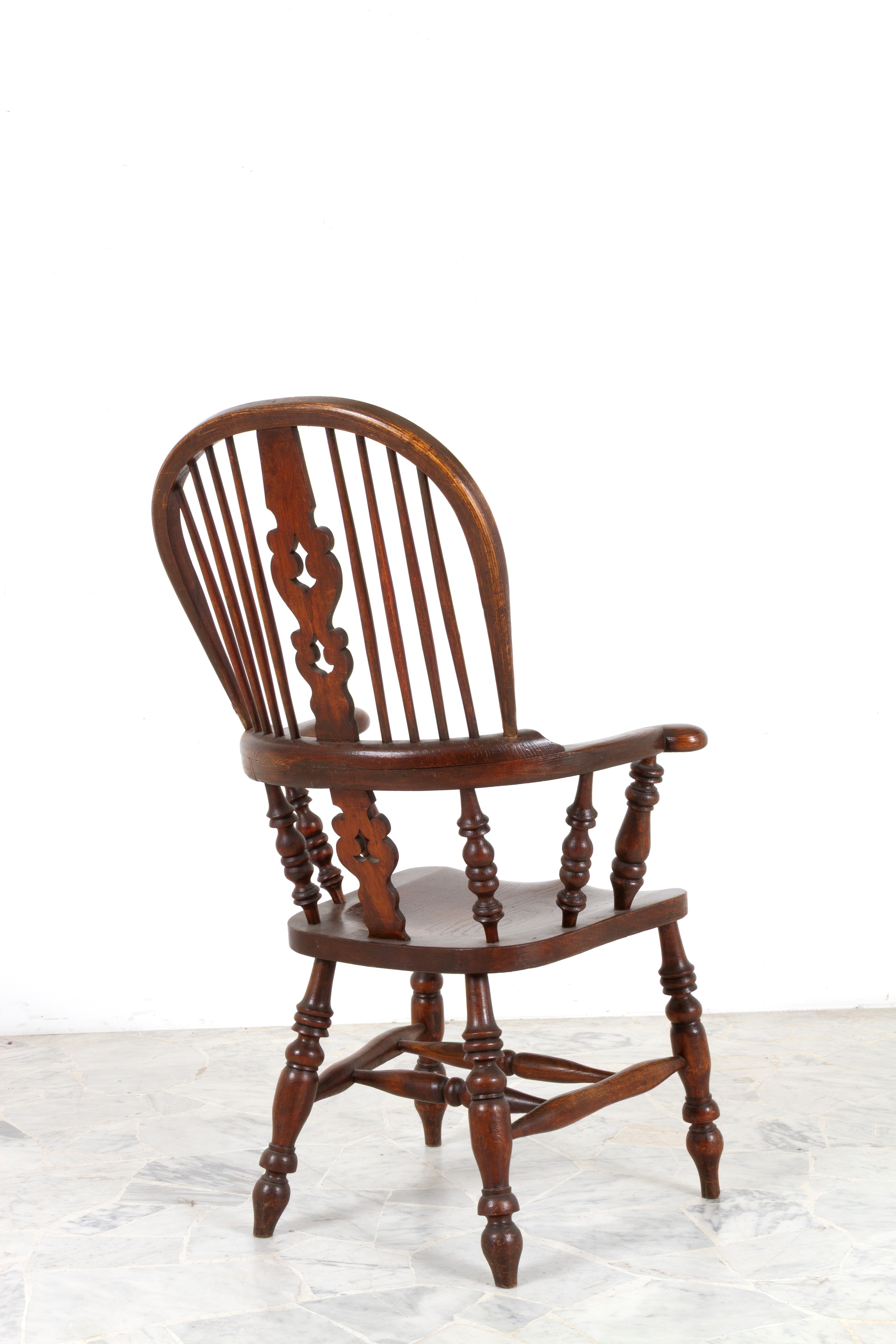 Coppia di poltrone Windsor, olmo, XIX secolo