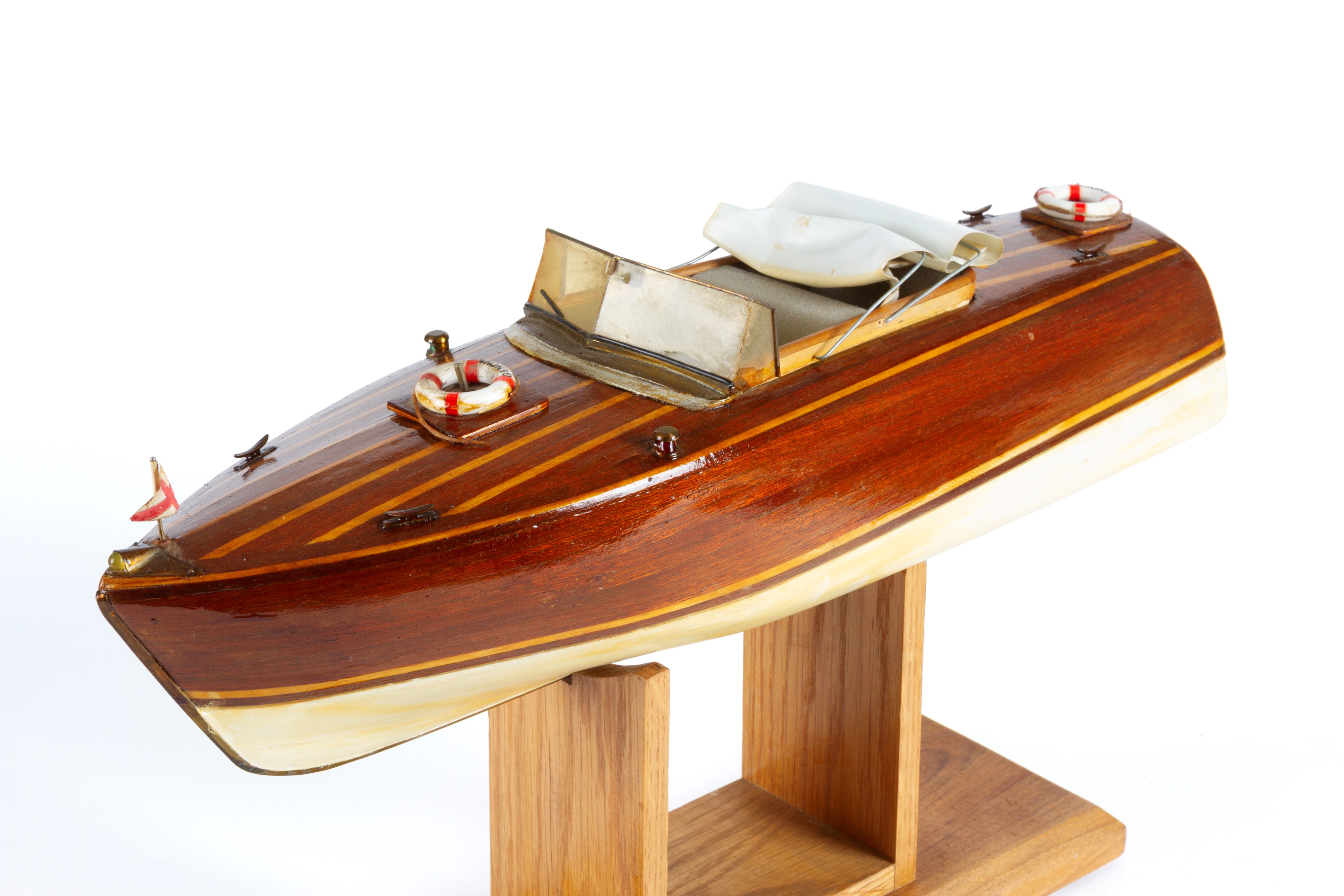 Modellino di motoscafo in legno, anni '60-'70