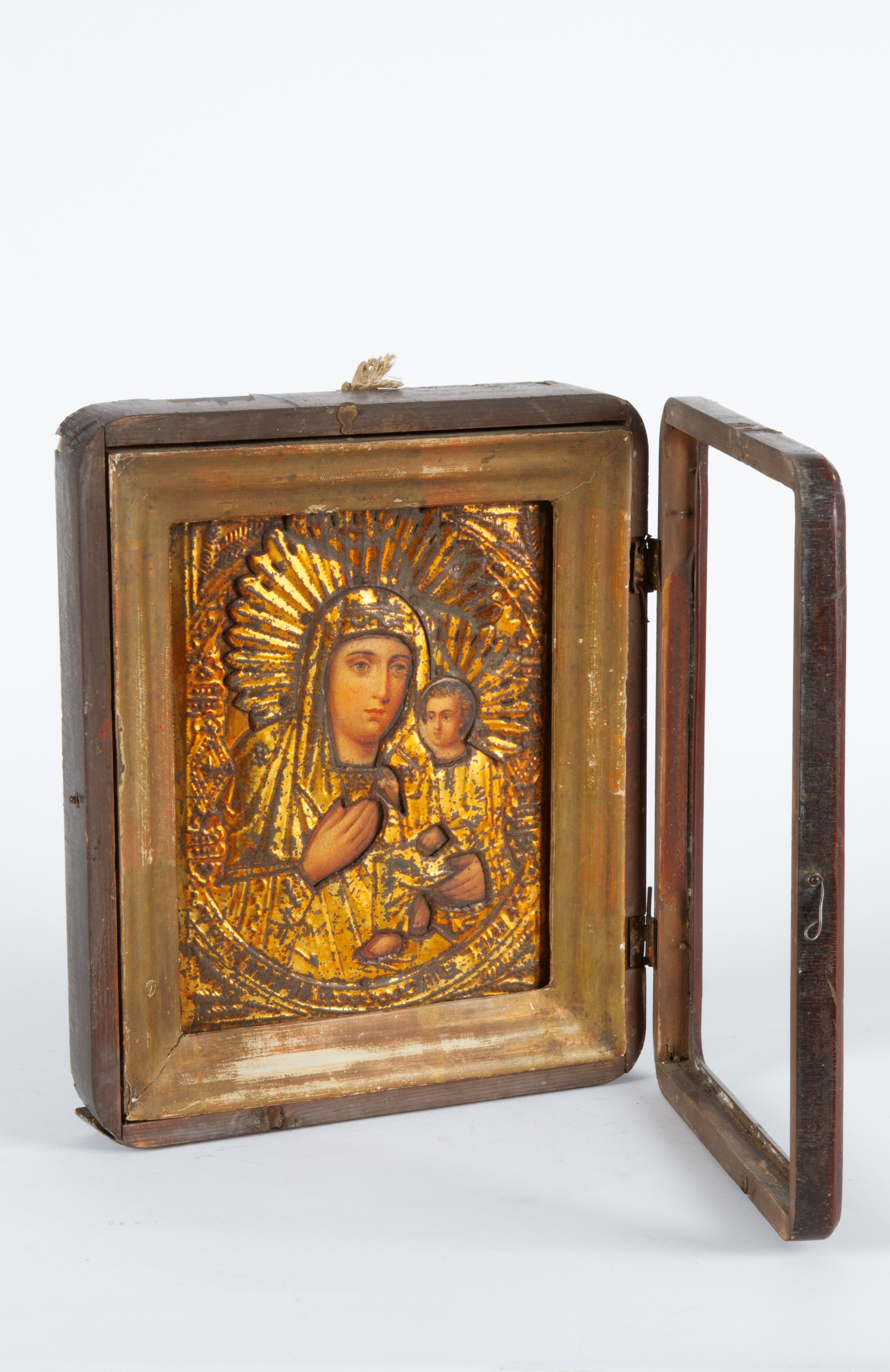 Icona, Madonna con Bambino, riza in metallo dorato, XX secolo