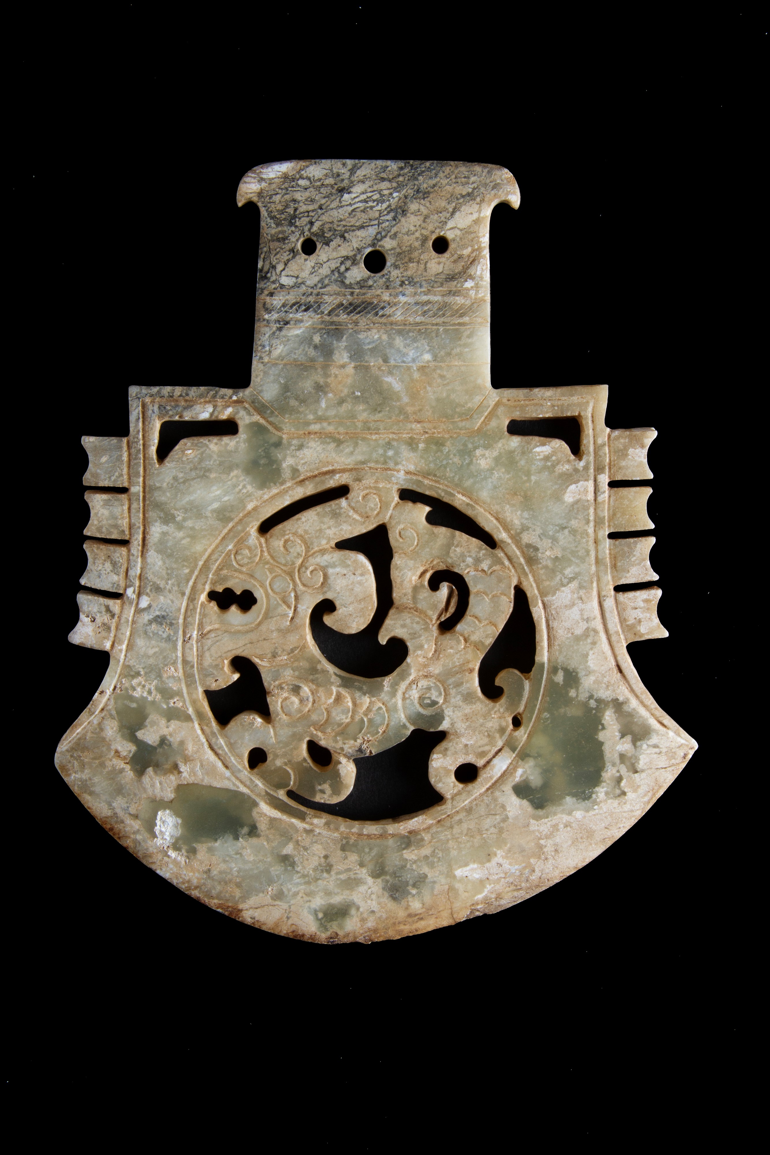 Lama di ascia cerimoniale in giada