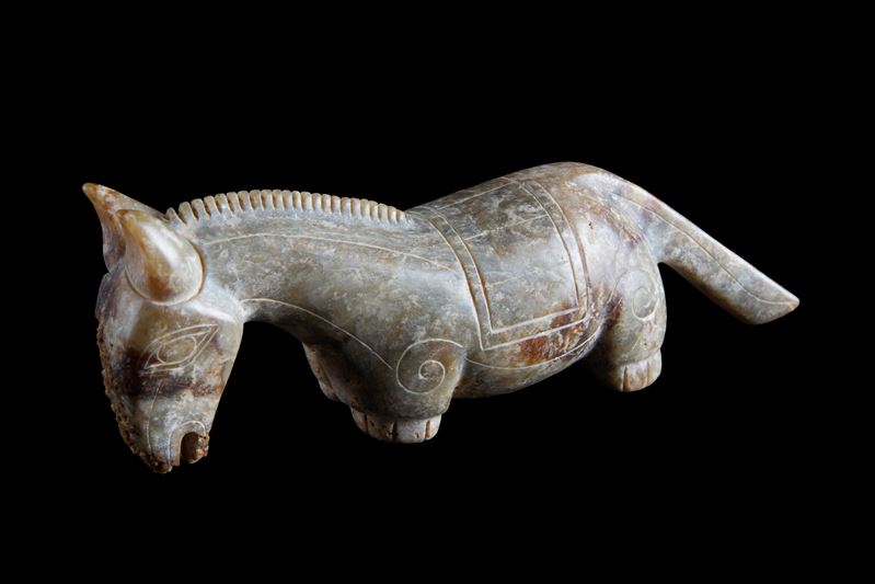 Scultura in giada "CAVALLO"