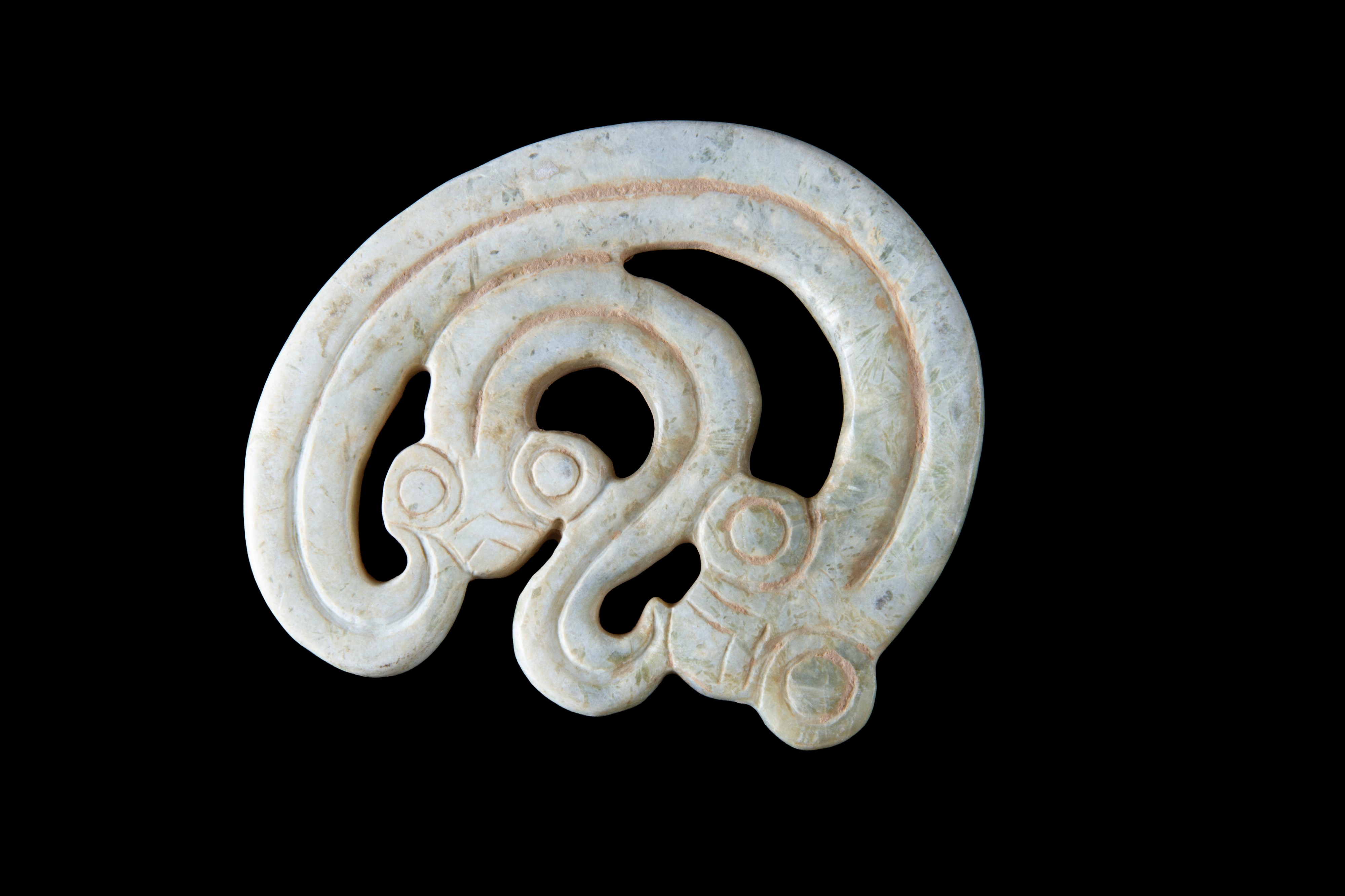 Ciondolo in giada a forma di draghi