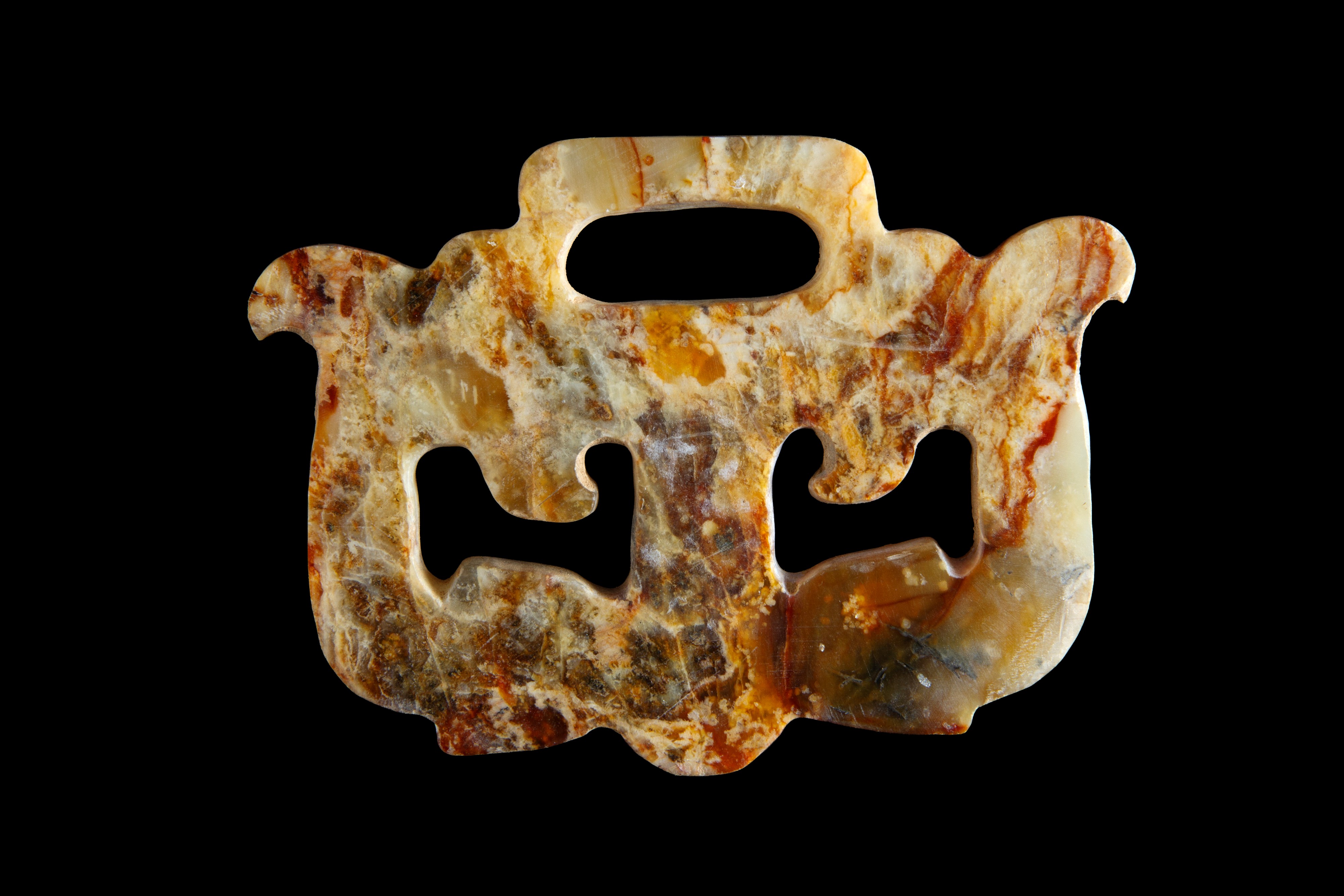 Pendente in giada traforata