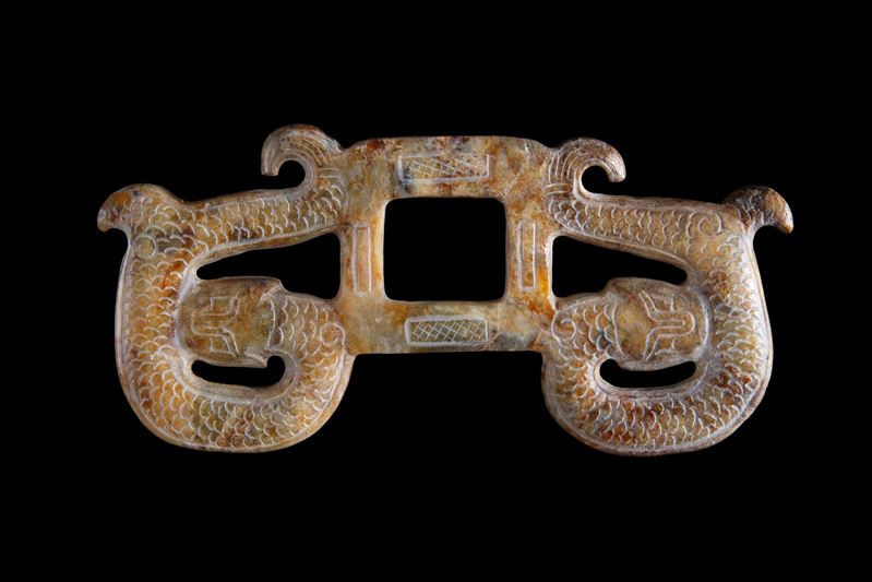 Pendente in giada con draghi