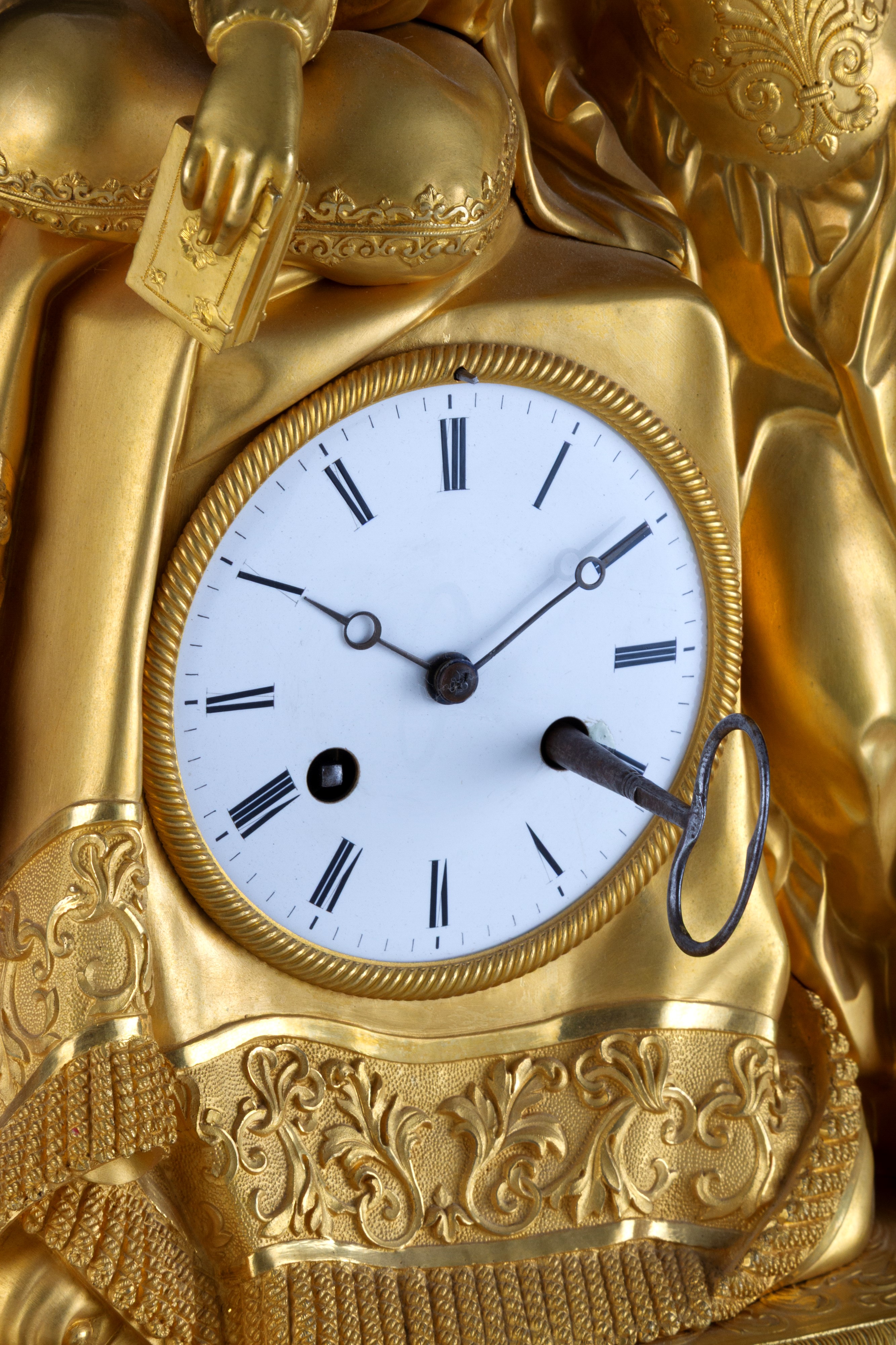 Orologio in bronzo dorato con quadrante in smalto bianco 'Gentildonna'