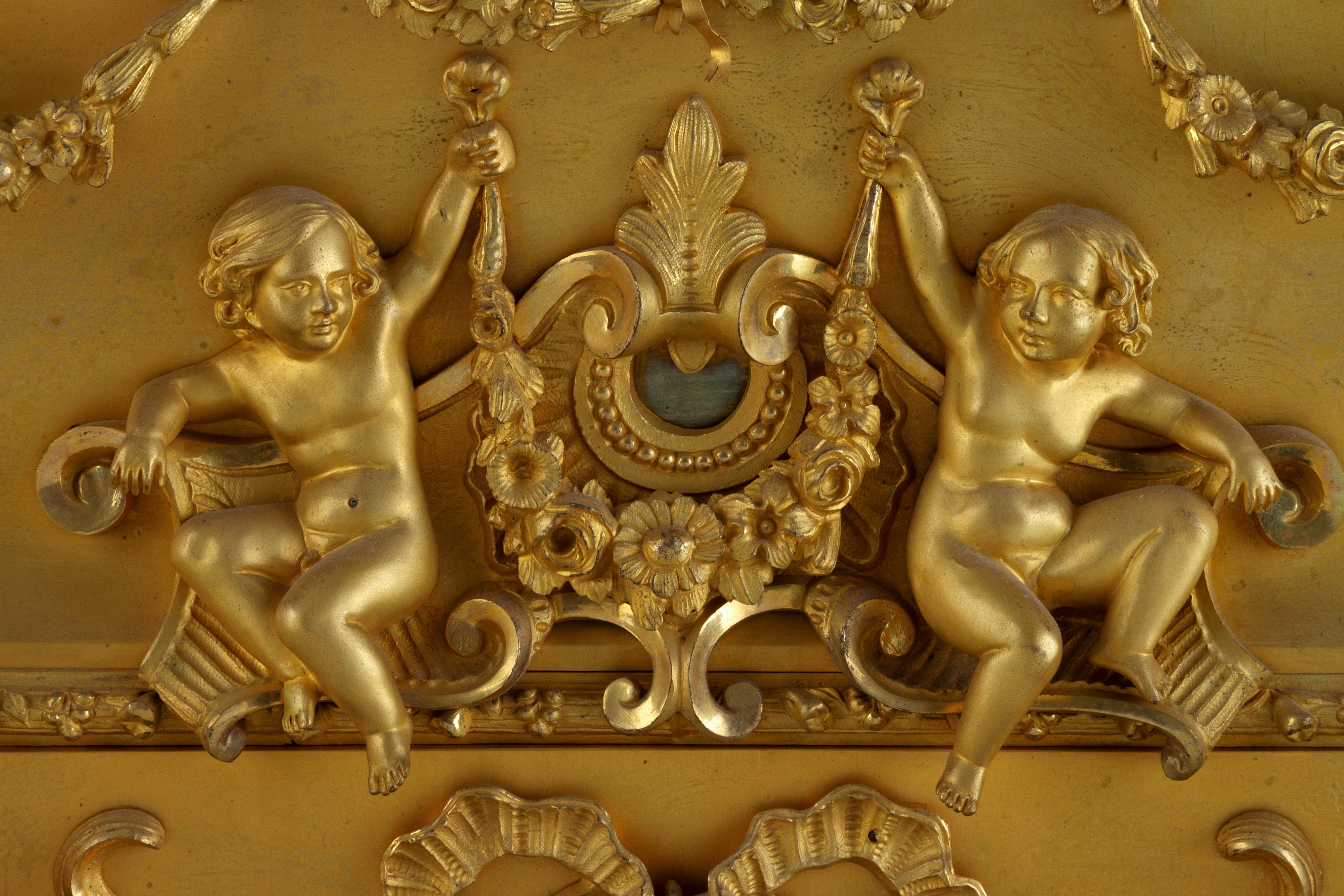 Orologio in bronzo dorato, 'Scena Galante', XIX secolo