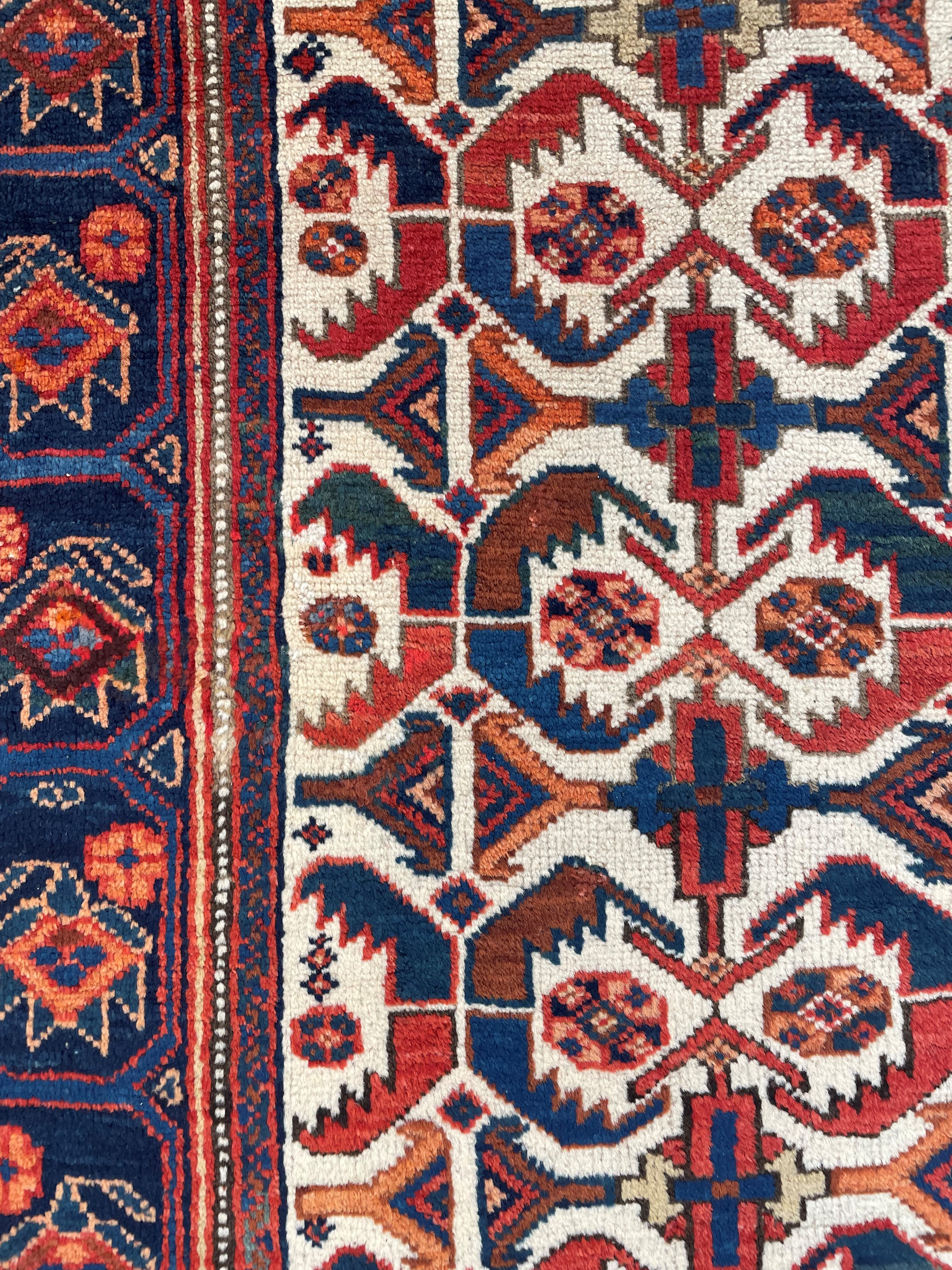 Tappeto Afshari, Persia, circa 1900, 252x145 cm