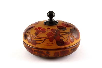 Vaso con coperchio in vetro decorato