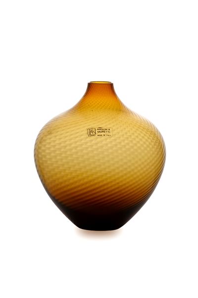 Nason Moretti, Vaso decorativo in vetro di Murano a striature color ambra