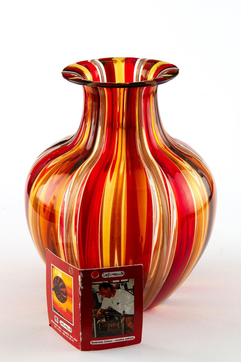 Gabriele Urban - Vaso in vetro striato rosso, giallo e ocra