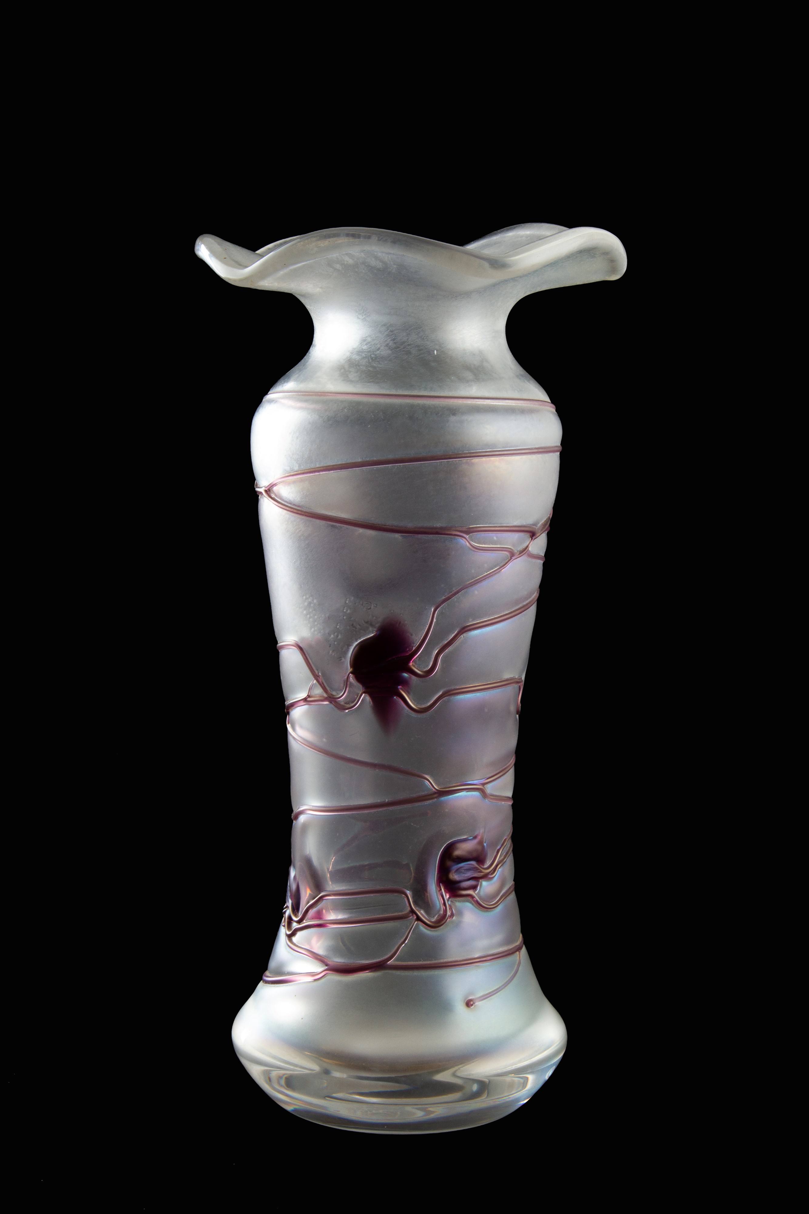 VON POSCHINGER, Vaso in vetro con decorazioni in pasta di vetro
