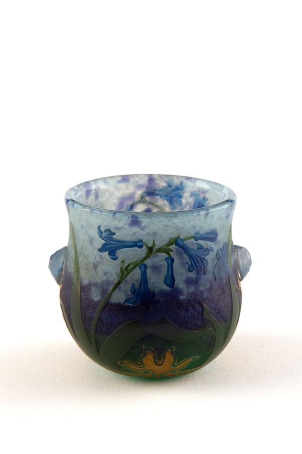 Vasetto in vetro. DAUM, Nancy