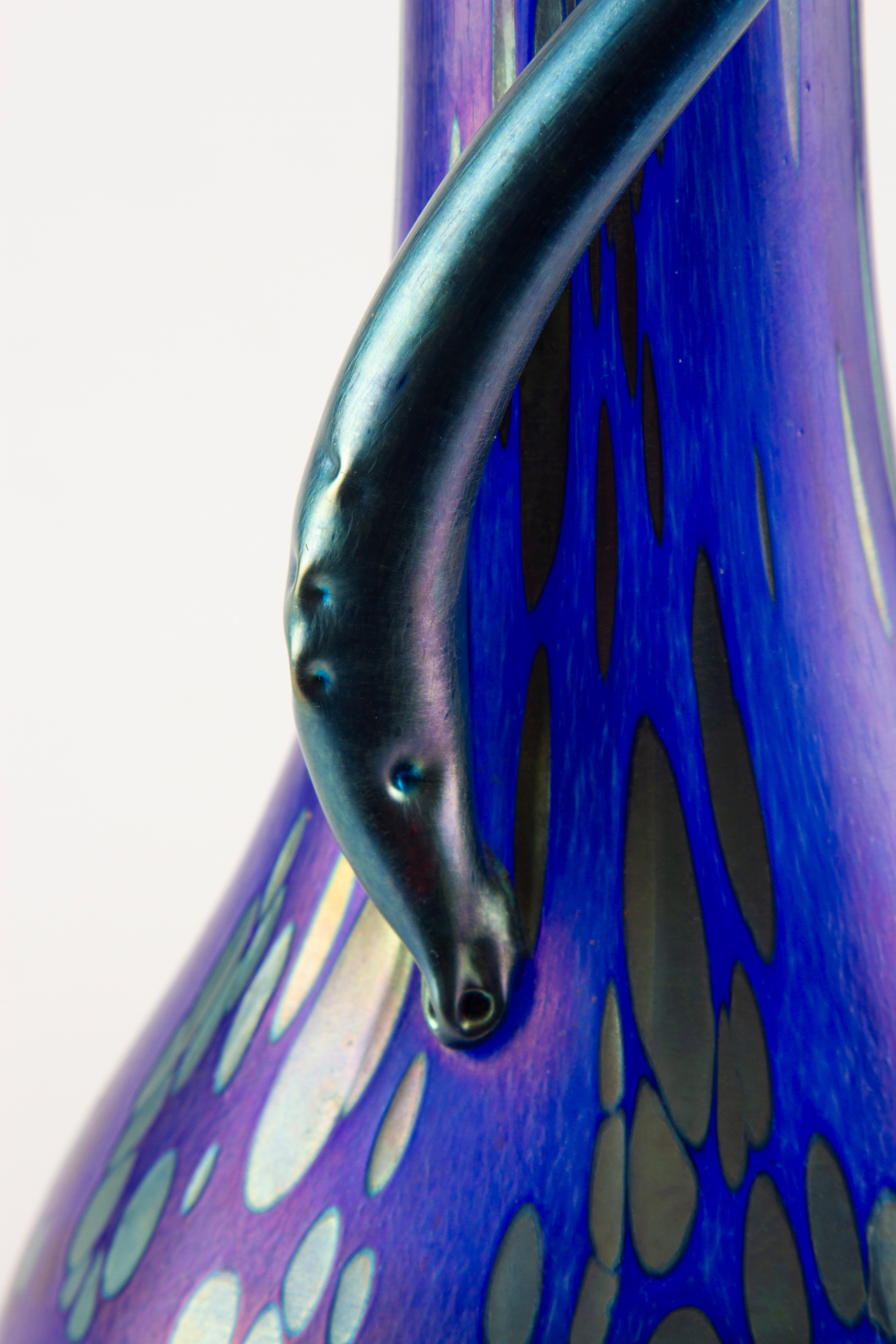 Vaso in vetro iridescente, attribuito a Loetz