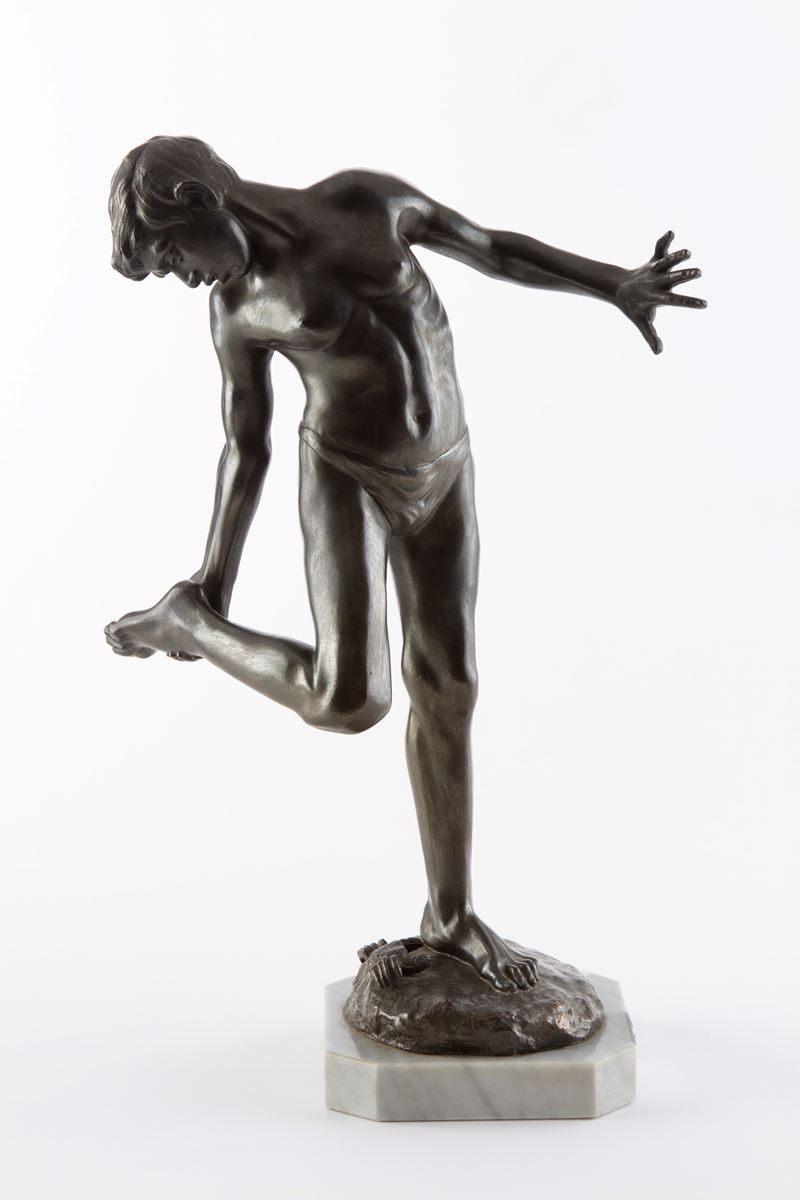 Scultura "RAGAZZO MORSO DAL GRANCHIO"