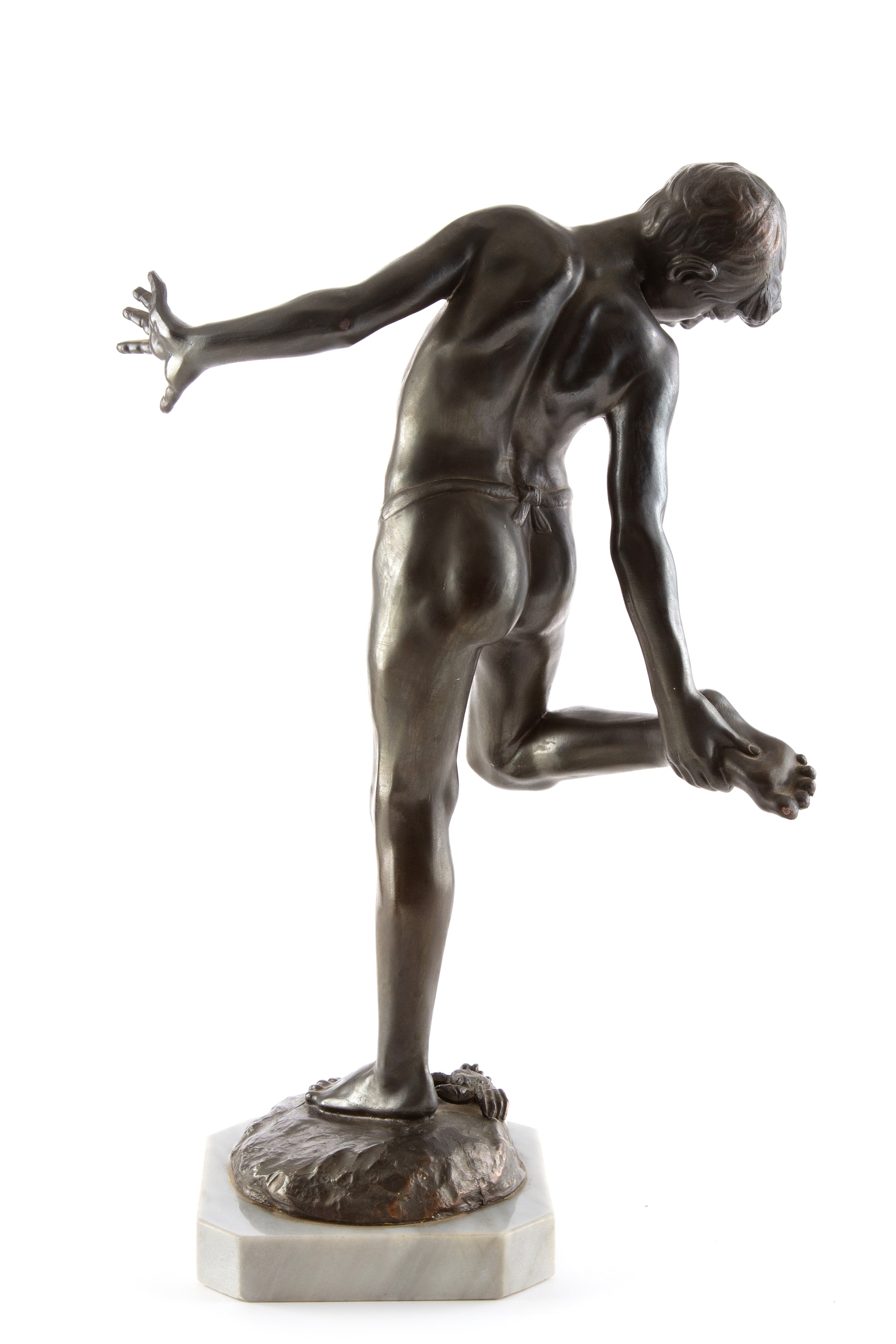 Scultura "RAGAZZO MORSO DAL GRANCHIO"