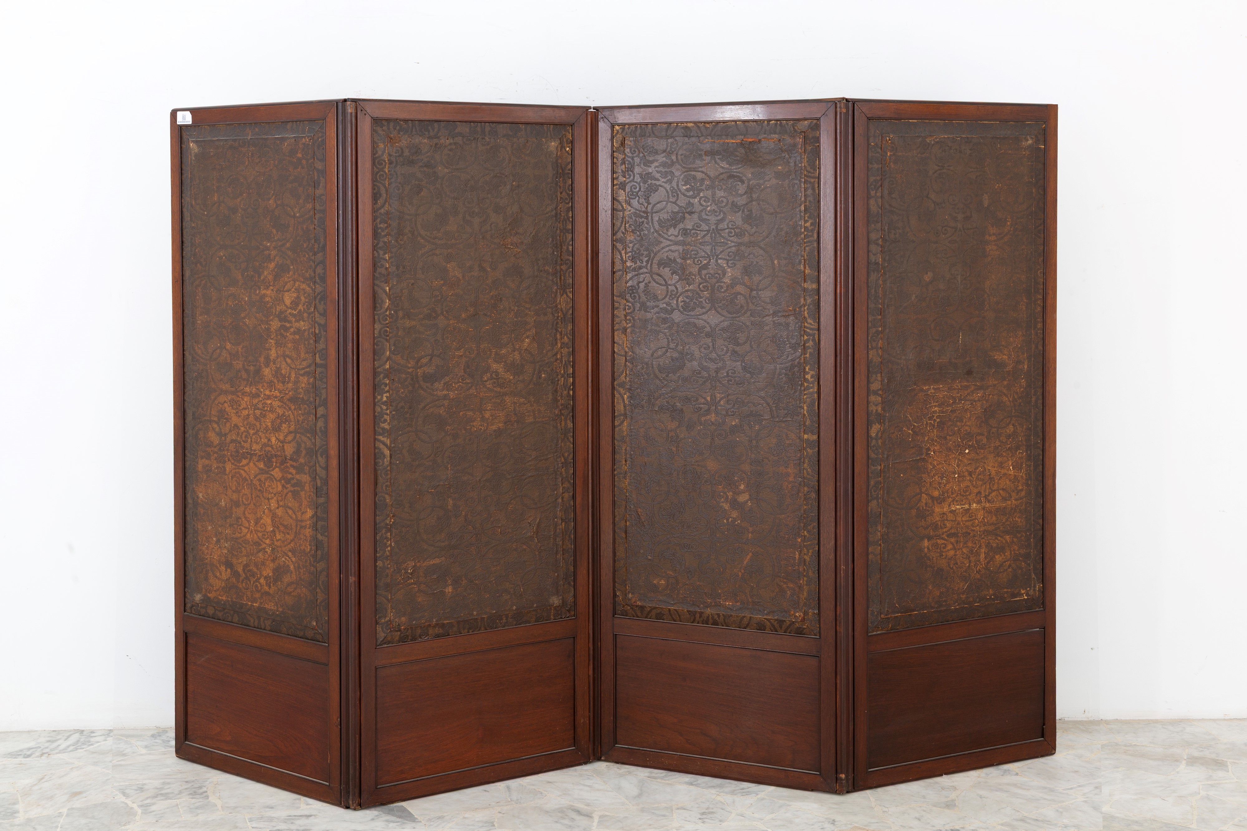 Paravento Liberty, a quattro ante in legno dipinto