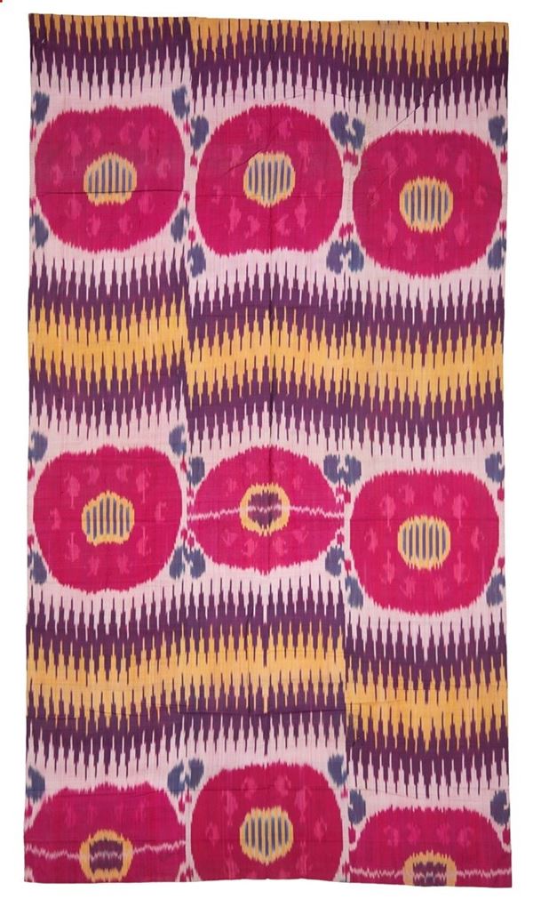 Tessuto Ikat in seta. Uzbekistan