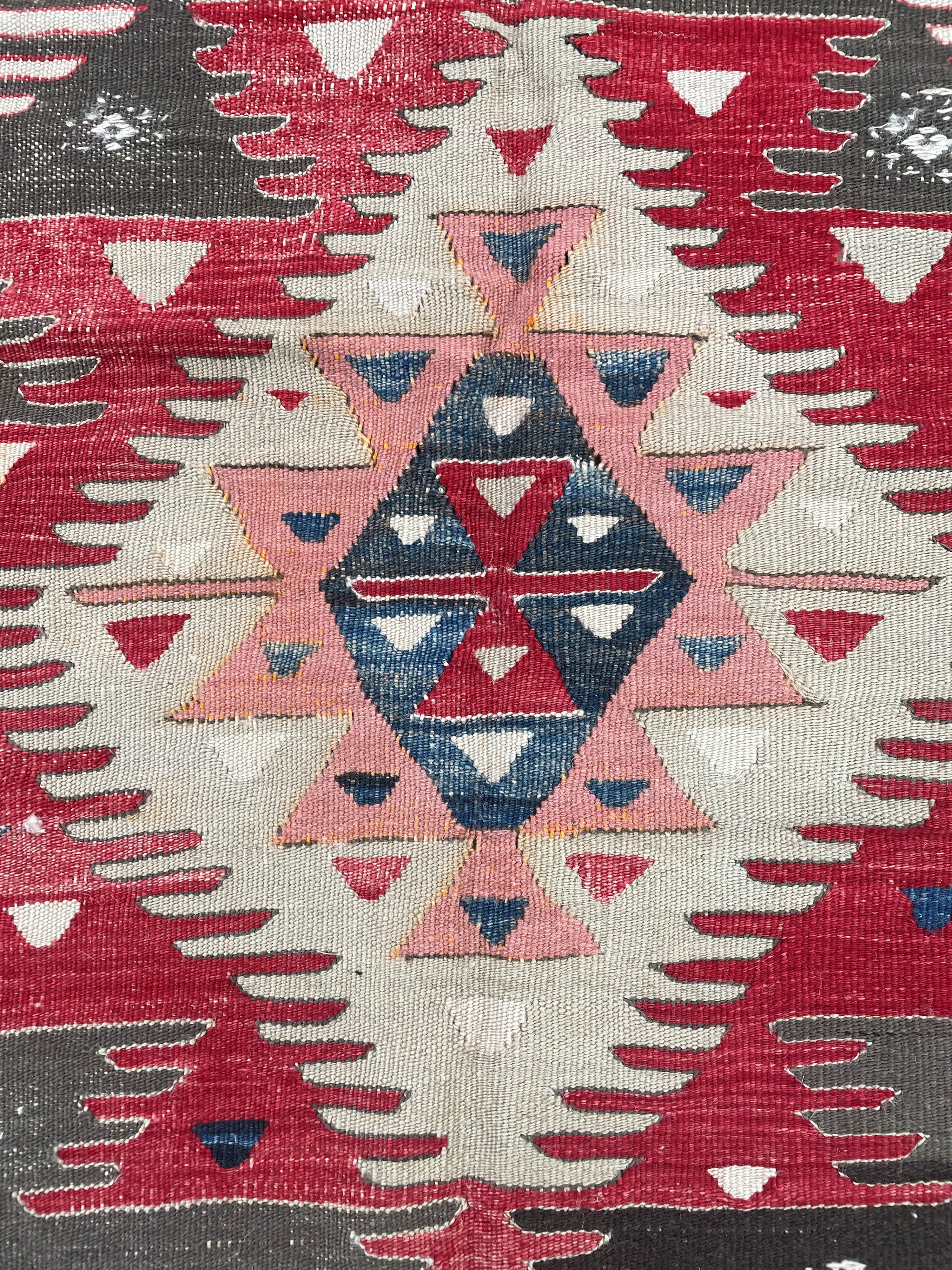 Kilim Parmakli. Anatolia Occidentale