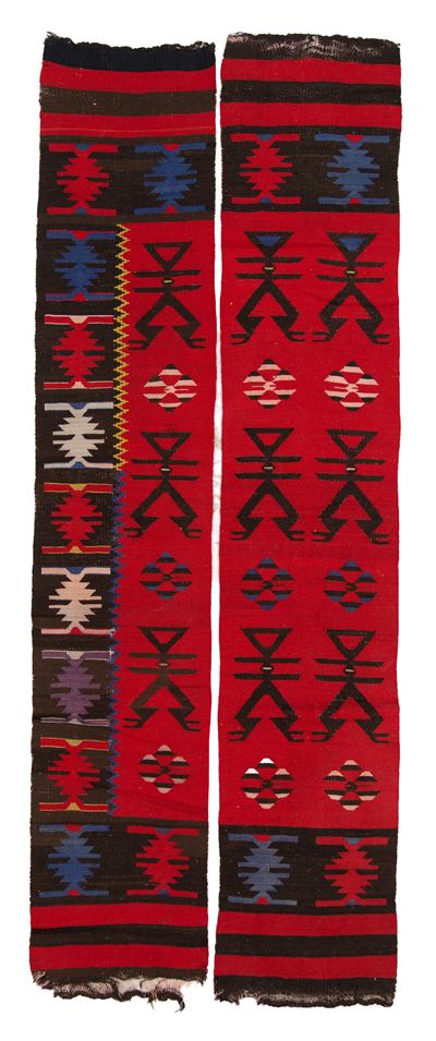 Kilim del Sudest Europa (probabilmente Albania), Due pannelli tessili, prima metà del XX secolo