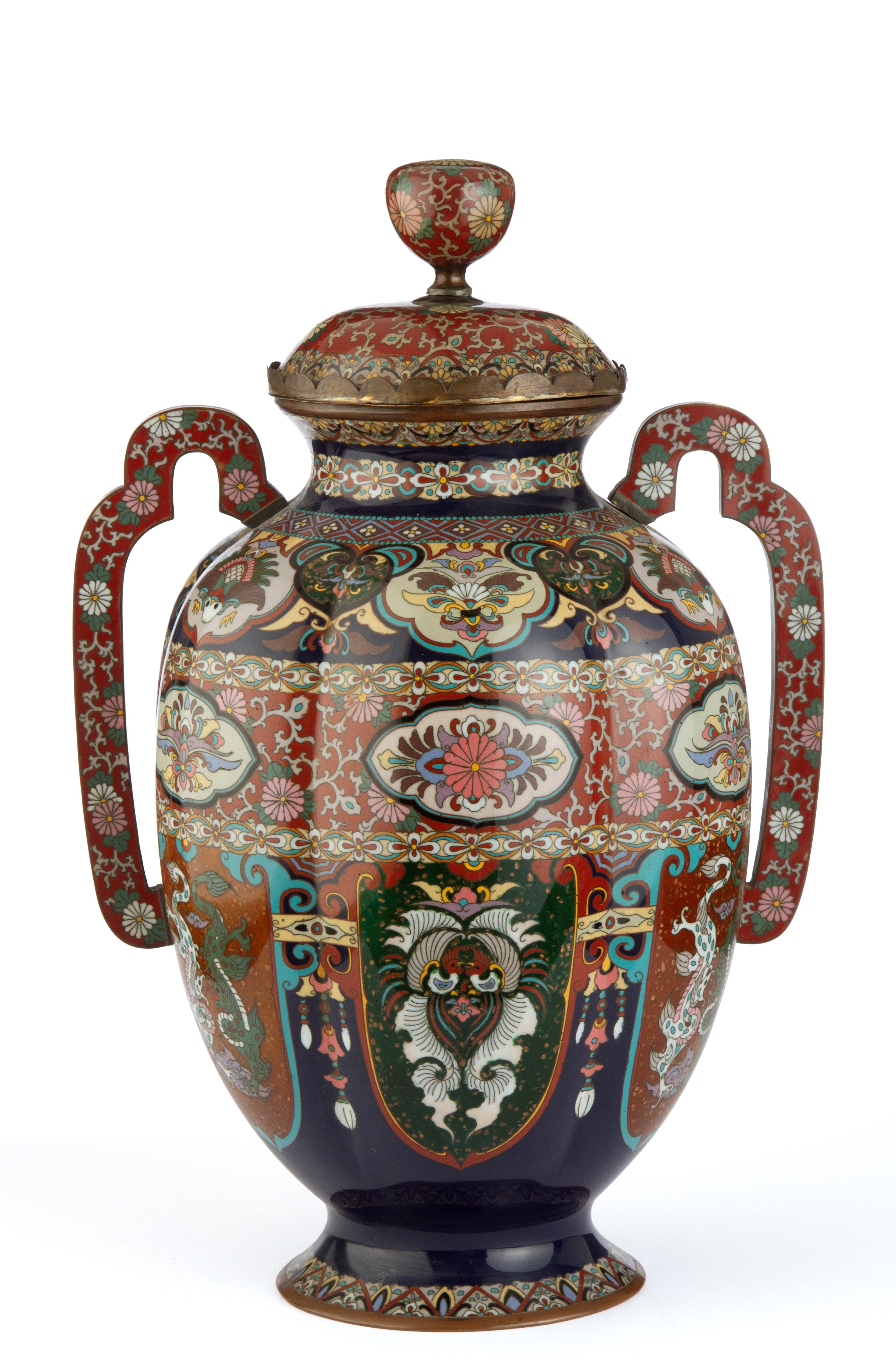 Vaso con coperchio in rame