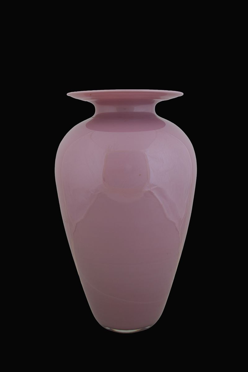 AV MAZZEGA, Vaso in vetro di Murano malva