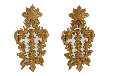 Coppia di specchiere elettrificate in legno intagliato e dorato, XX secolo